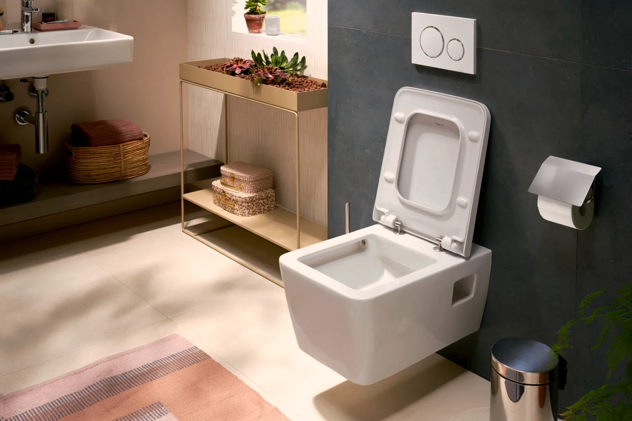 Hansgrohe EluPura Original Q Wand-WC, spülrandlos, glänzend, 540 mm Höhe, horizontaler Abgang, AquaChannel Flush