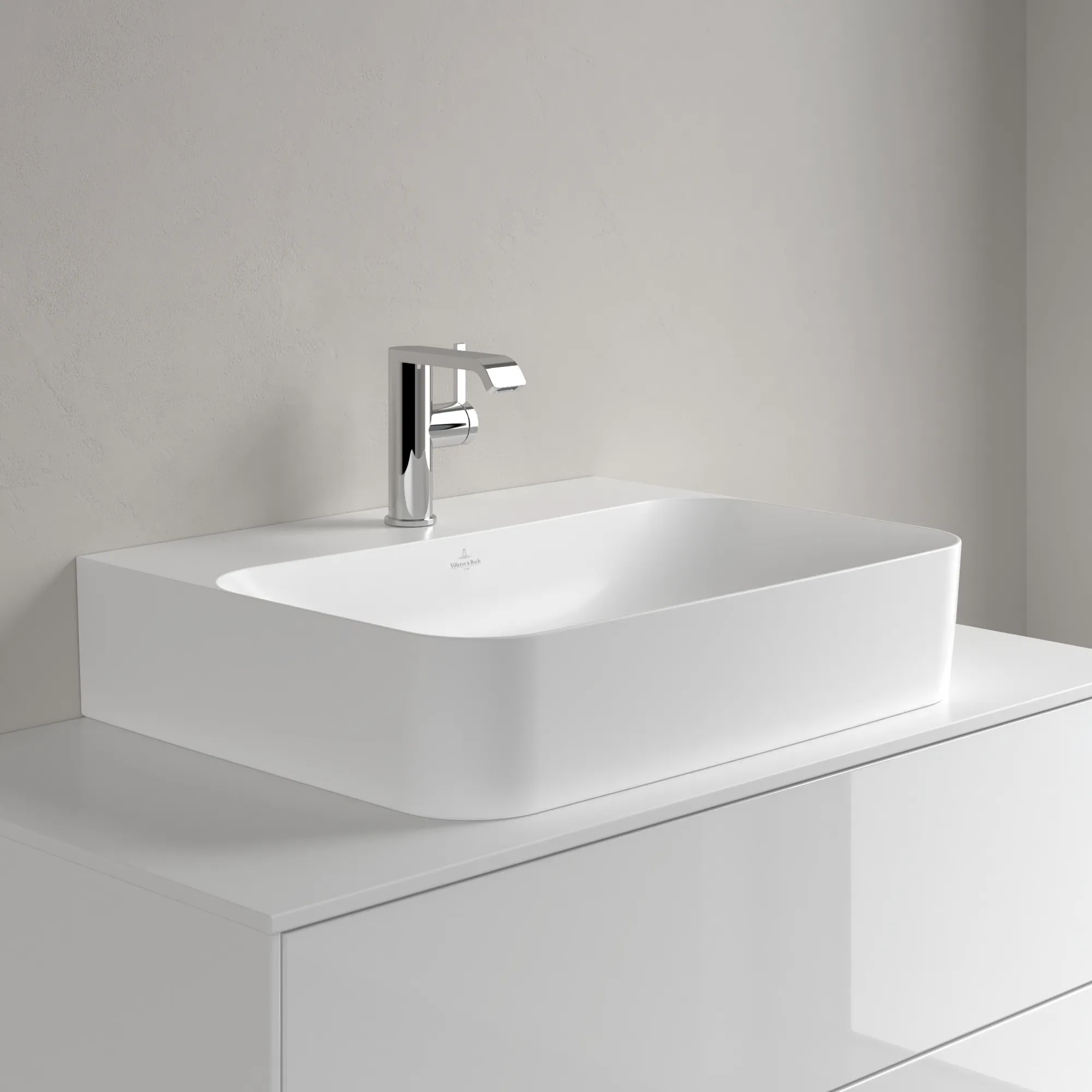 Villeroy & Boch Wandwaschtisch aus TitanCeram geschliffen „Finion“ 600 × 470 × 164 mm, mit Hahnlochbohrung, Hahnlochposition mittig in Stone White, mit CeramicPlus