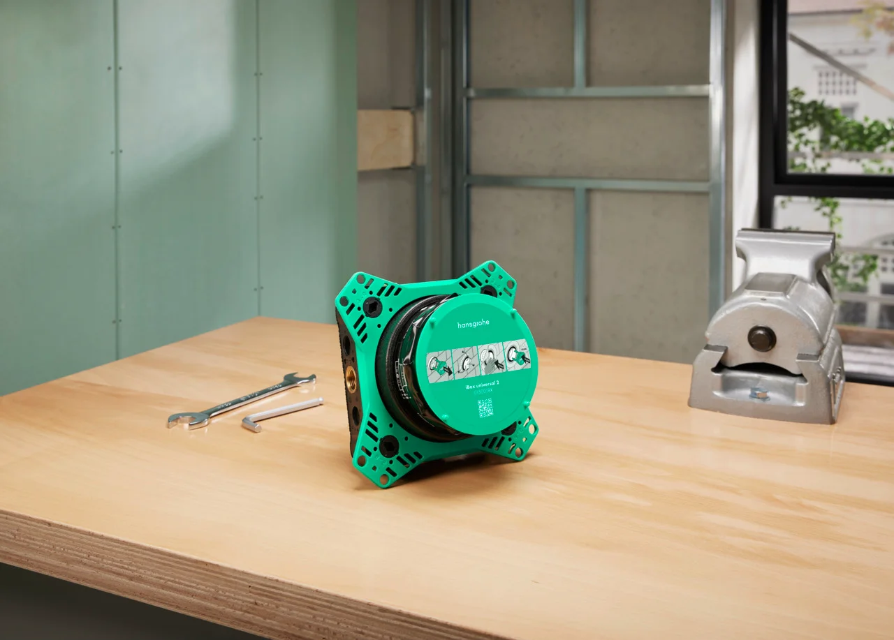 Hansgrohe iBox universal 2 Grundkörper - wärme- und schallisolierend, rotationssymmetrische Montage, einstellbarer Montagering in 5 mm Schritten, für alle neuen Brausen-, Wannen- und Thermostat-Fertigsets Unterputz (ShowerSelect Comfort, DuoTurn) Hansgrohe iBox universal 2 Grundkörper - wärme- und schallisolierend, rotationssymmetrische Montage, einstellbarer Montagering in 5 mm Schritten, für alle neuen Brausen-, Wannen- und Thermostat-Fertigsets Unterputz (ShowerSelect Comfort, DuoTurn)