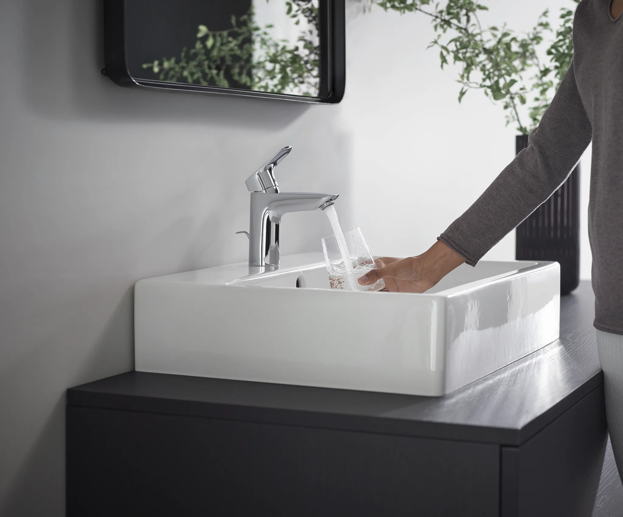 Hansgrohe Logis Einhebel-Waschtischmischer 100 mit Zugstangen-Ablaufgarnitur, Chrom Hansgrohe Logis Einhebel-Waschtischmischer 100 mit Zugstangen-Ablaufgarnitur, Chrom