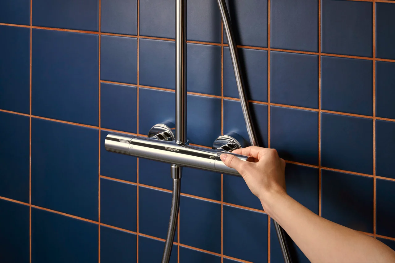 Hansgrohe Activera S Showerpipe 240 1jet EcoSmart mit Ecostat Fine Varia, Chrom Hansgrohe Activera S Showerpipe 240 1jet EcoSmart mit Ecostat Fine Varia, Chrom