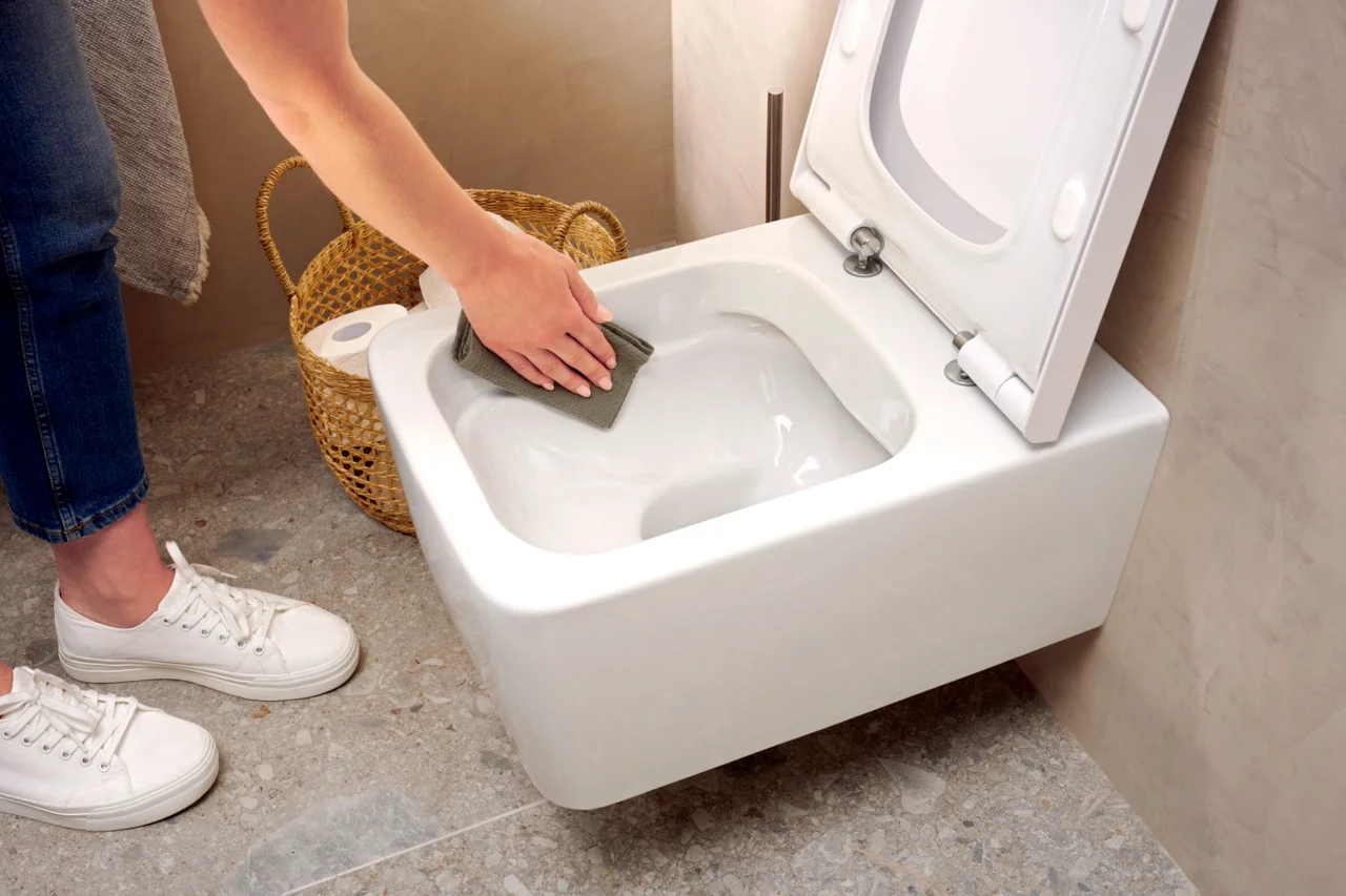 Hansgrohe EluPura Q WC-Sitz, weiß, SoftClose & QuickRelease, glänzend