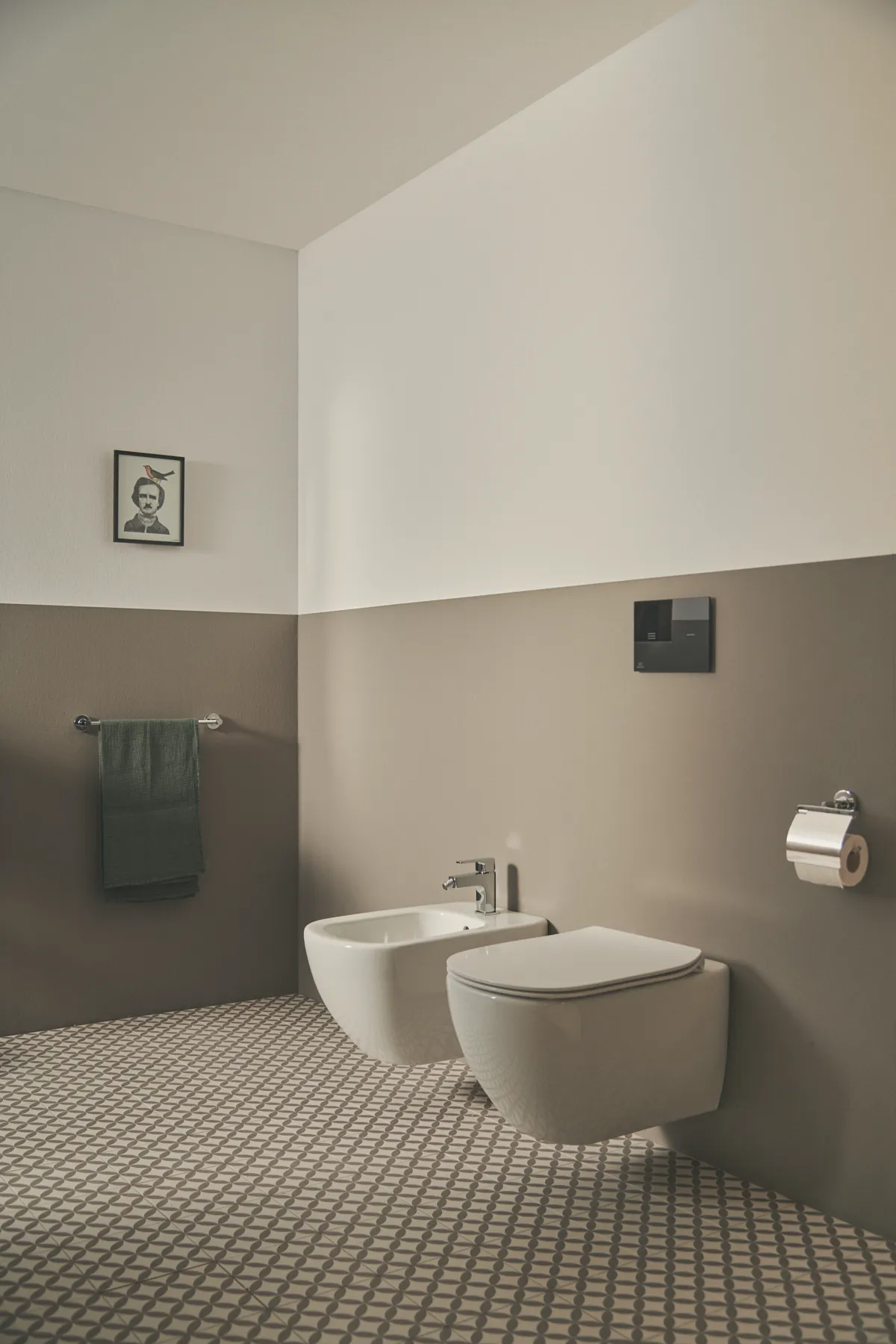 Sensor-Betätigungsplatte NT1 Symfo, Schwarz Sensor-Betätigungsplatte NT1 Symfo, Schwarz