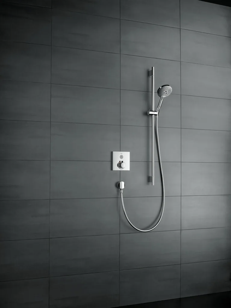 Hansgrohe Raindance Select S Brausenset 120, Chrom, 90 cm Brausestange mit Seifenschale, 3 Strahlarten, QuickClean, verstellbarer Neigungswinkel