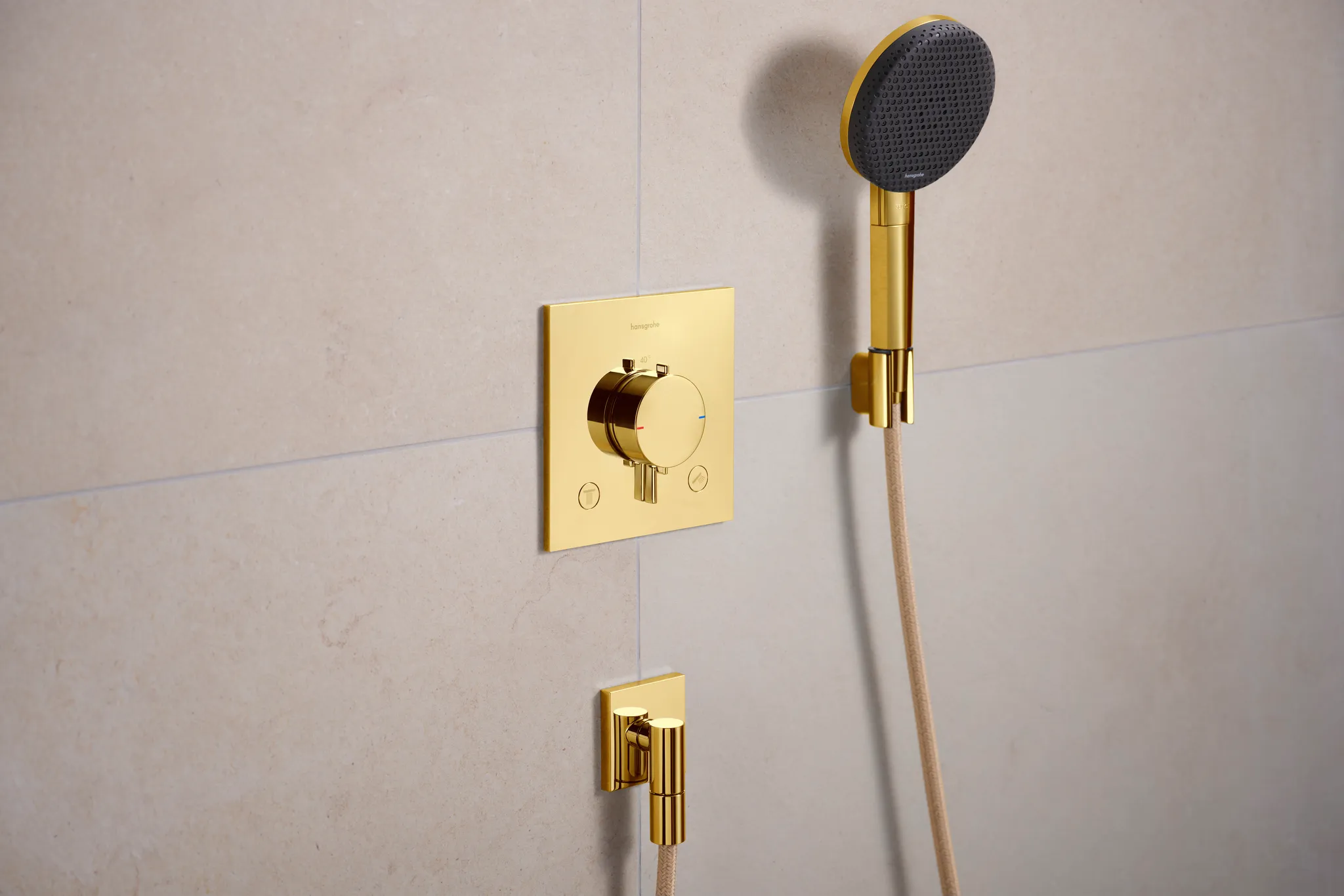 Handbrause „Raindance Alive Select“ 0 l/min in Polished Gold Optic Handbrause „Raindance Alive Select“ 0 l/min in Polished Gold Optic