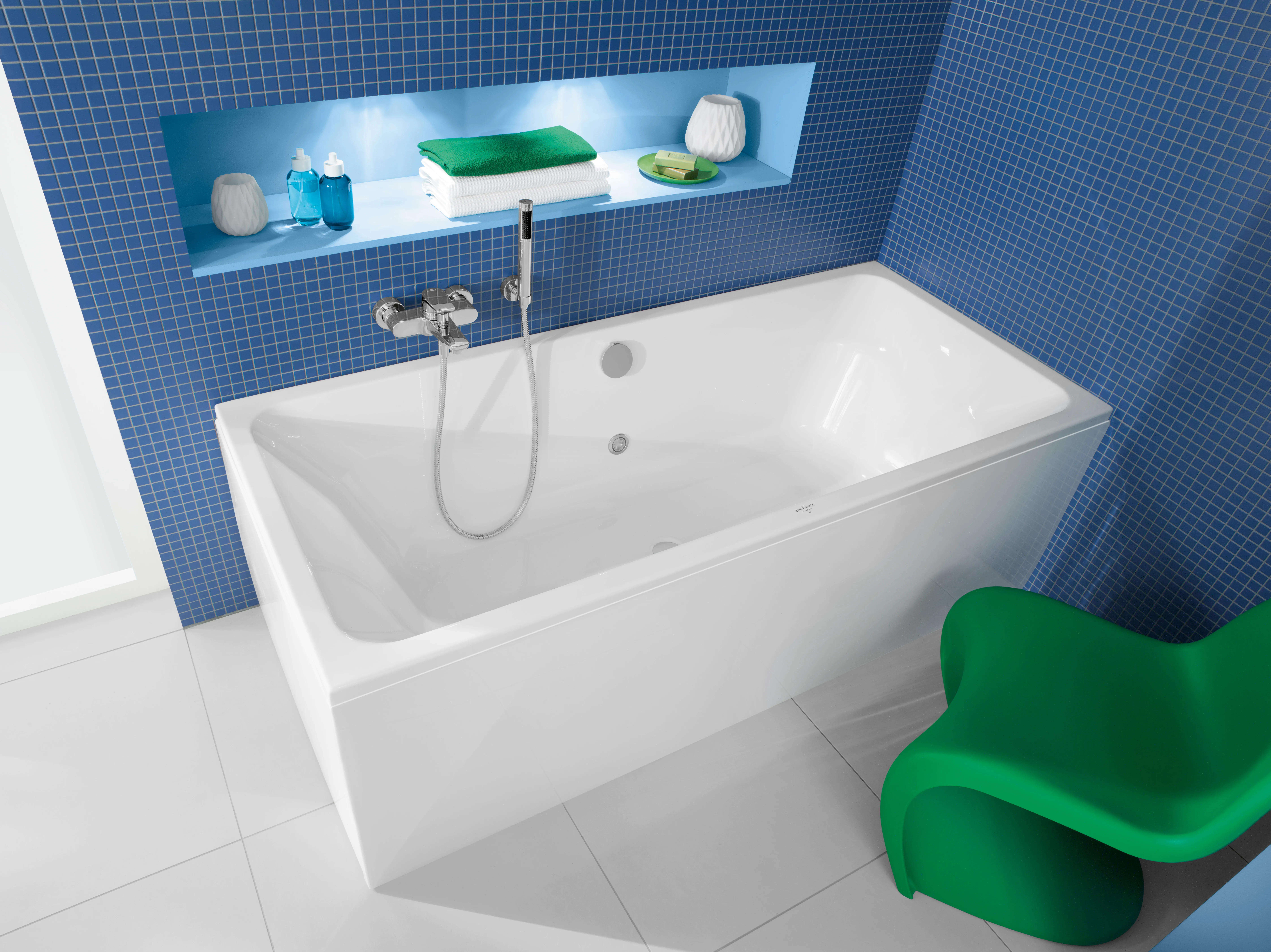 Villeroy & Boch Badewanne „Avento“ rechteck 160 × 70 cm, Mittelablauf