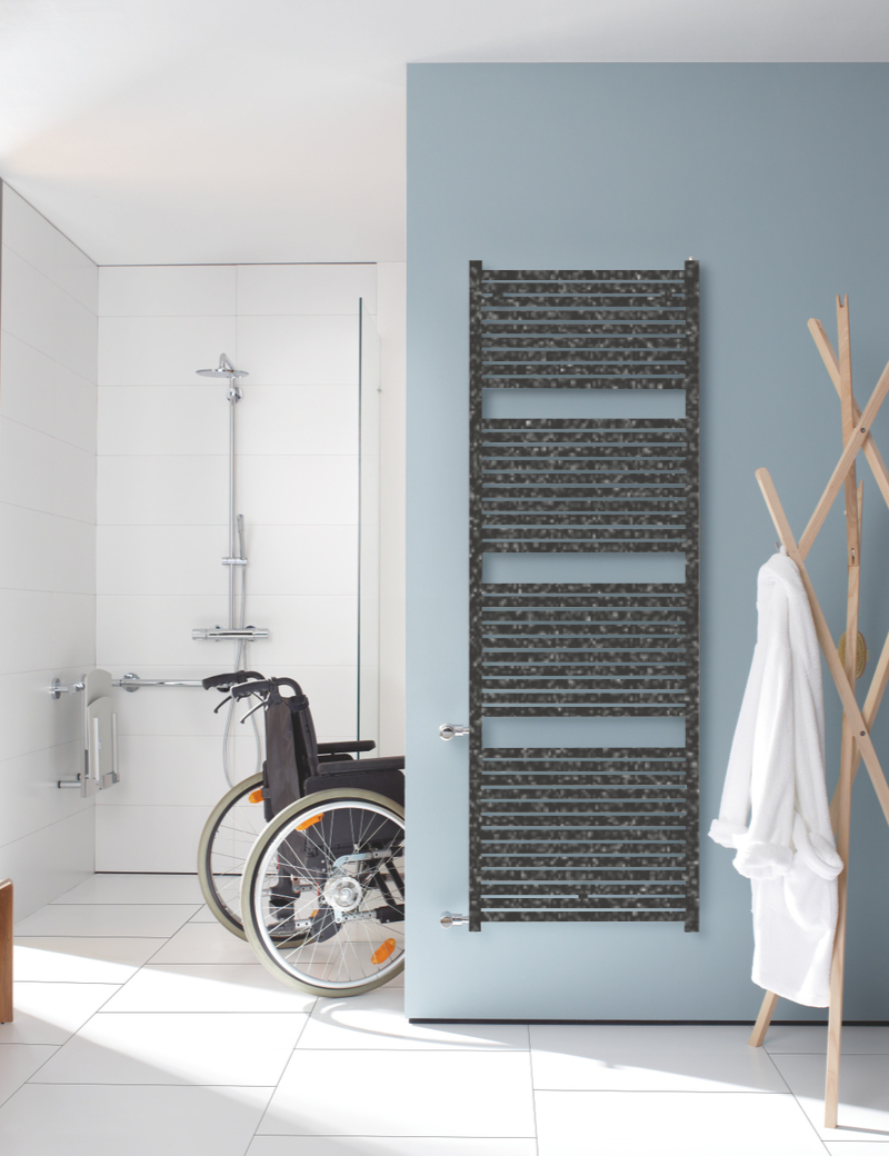 Zehnder Design-Heizkörper „Toga“ für Warmwasser-Zentralheizung oder gemischten Betrieb 45 × 114,8 cm in Umbra Grey (RAL 7022)
