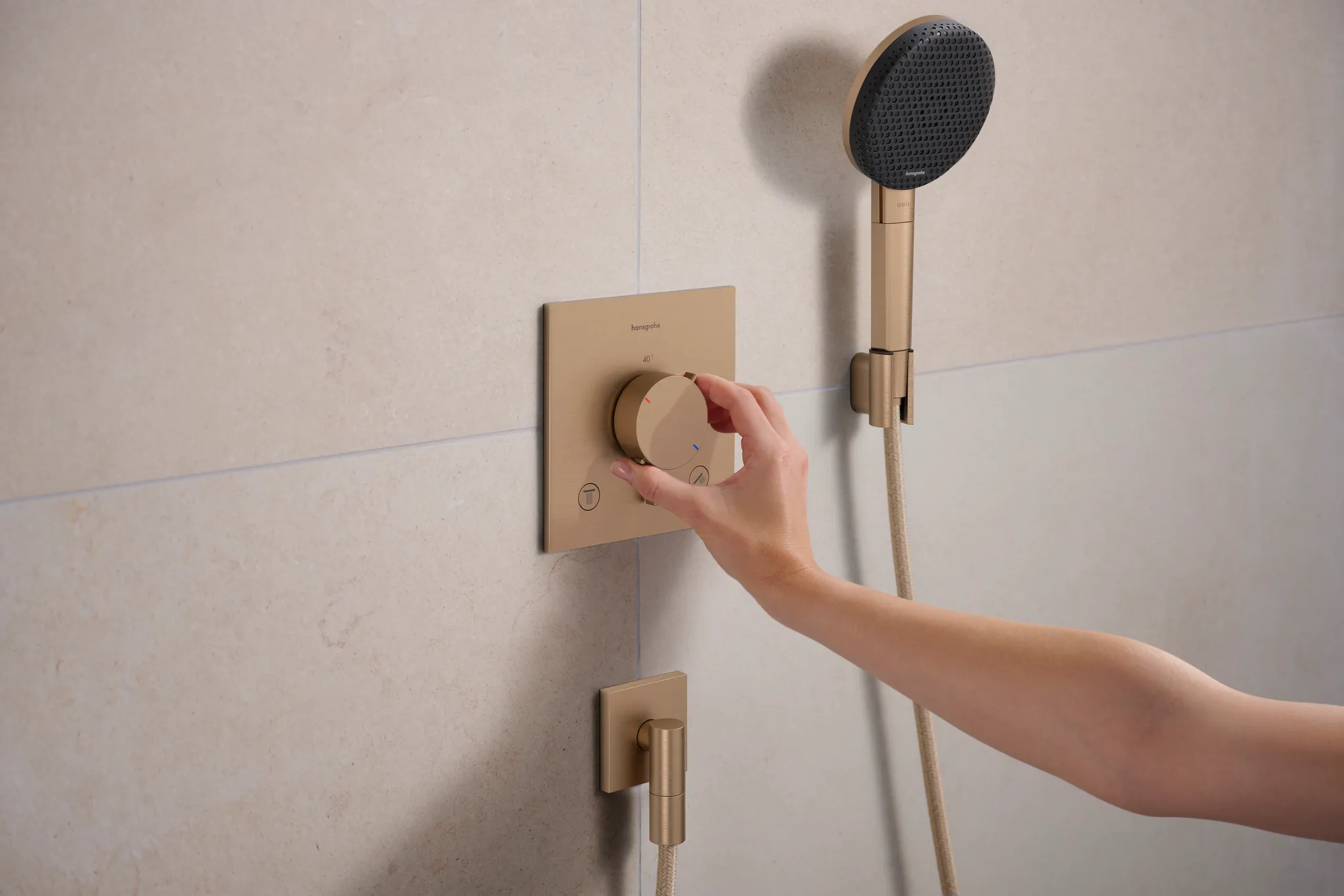 Handbrause „Raindance Alive Select“ 0 l/min in Brushed Bronze Handbrause „Raindance Alive Select“ 0 l/min in Brushed Bronze