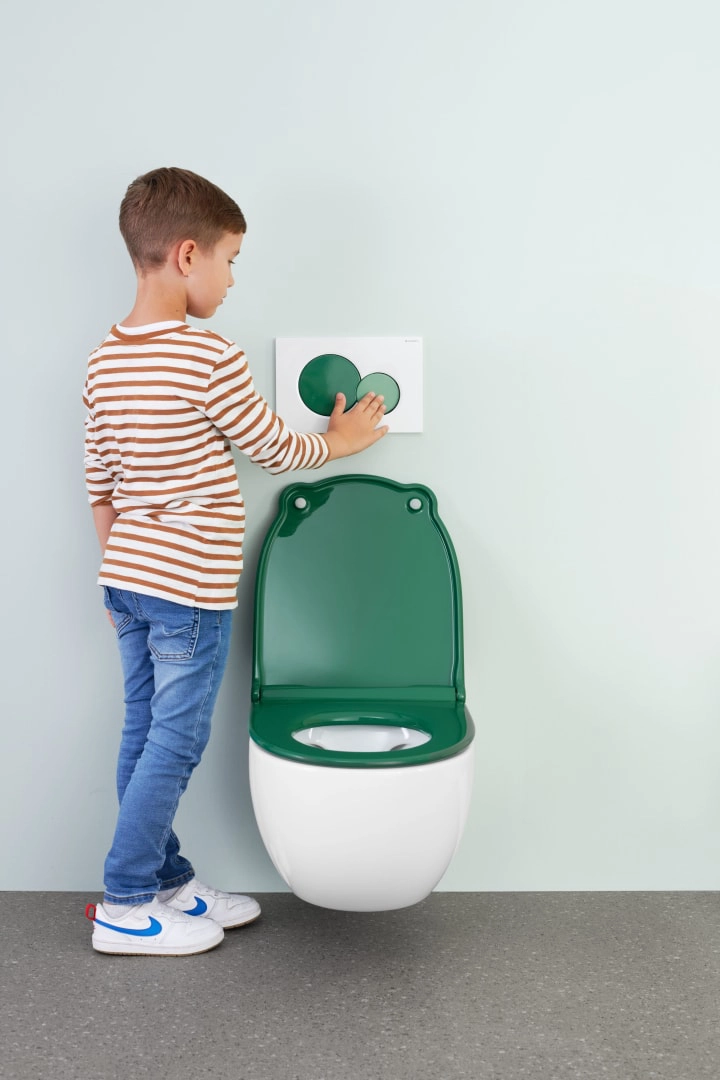 Geberit WC-Sitz ehemals Keramag „Bambini“ in waldgrün Geberit WC-Sitz ehemals Keramag „Bambini“ in waldgrün