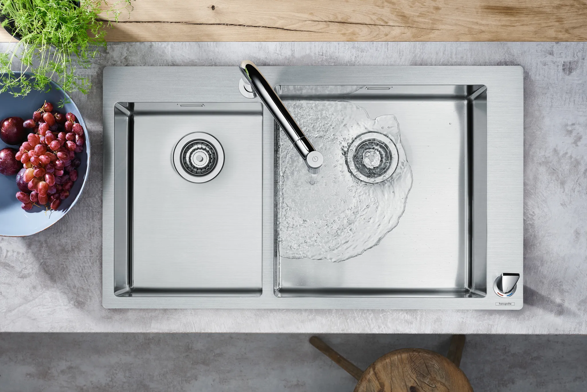 Hansgrohe Mischer M7 Metris Select M71 Küchenmischer 200, Ausziehbrause, 2jet, Chrom Hansgrohe Mischer M7 Metris Select M71 Küchenmischer 200, Ausziehbrause, 2jet, Chrom