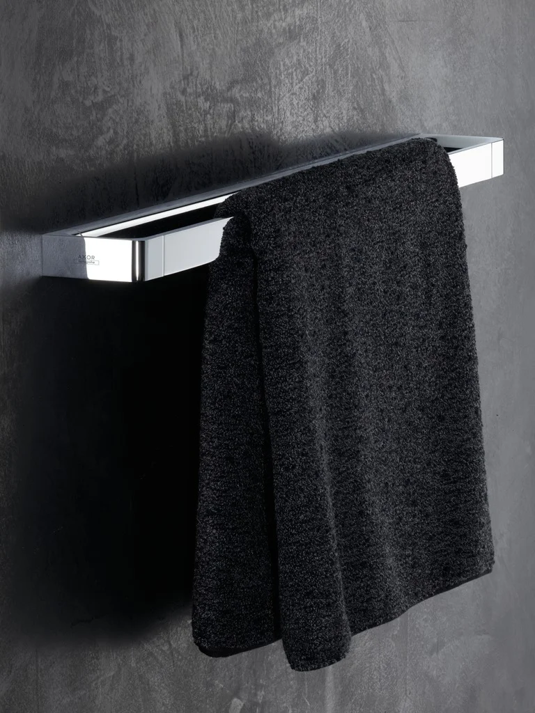 Hansgrohe AXOR Universal Softsquare Badetuchhalter, Chrom, Länge 694 mm, Bohrabstand 600 mm