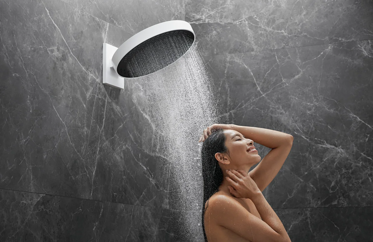 Hansgrohe Rainfinity Kopfbrause 360° 3jet, Wandmontage mattweiß, 360 mm Brausekopfgröße, DN15 Anschluss
