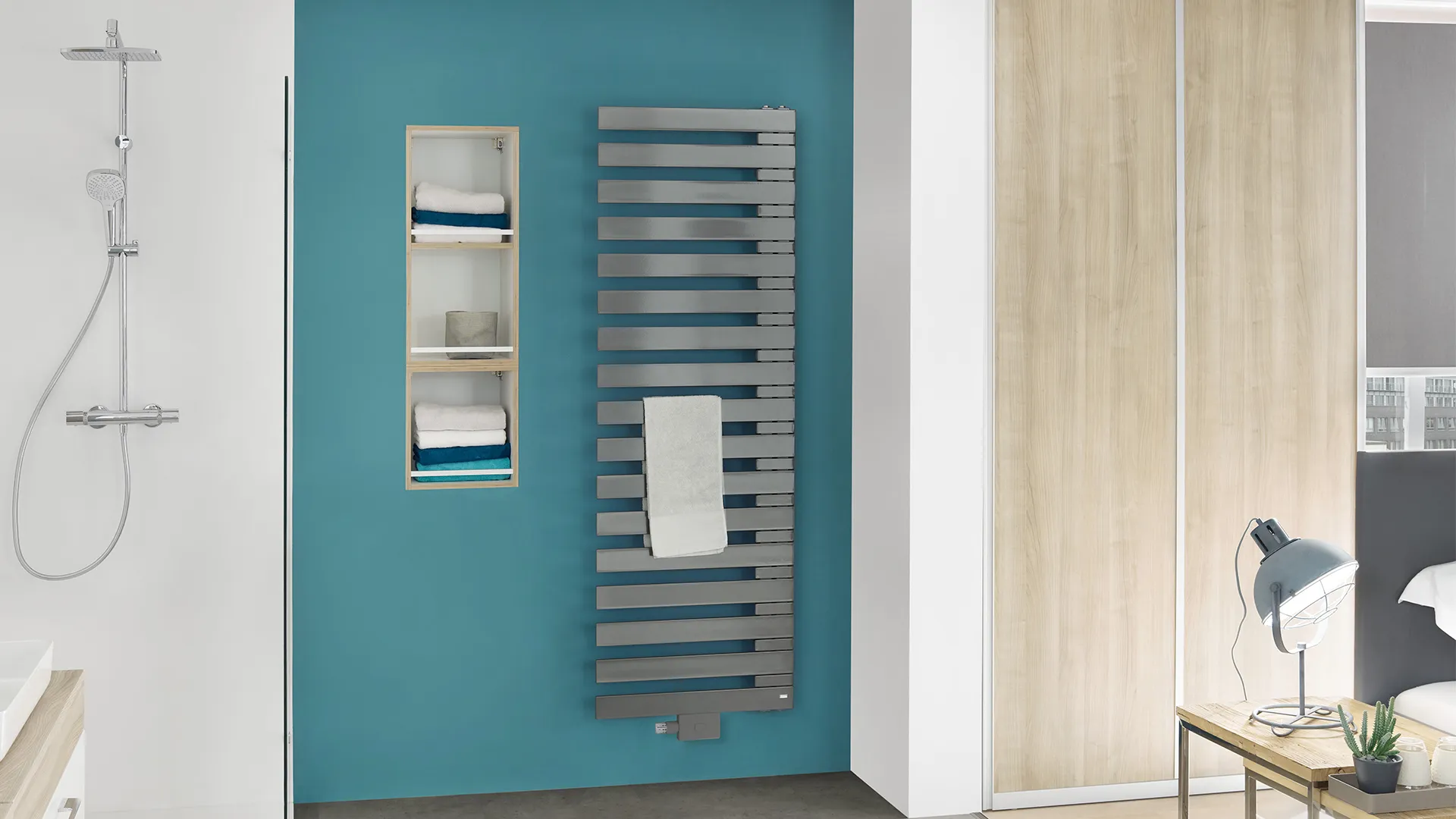 BEMM Badheizkörper Triola ML BTR-H1844x052x0600, Mittenanschluss, Ausführung L, Weiss 9016 BEMM Badheizkörper Triola ML BTR-H1844x052x0600, Mittenanschluss, Ausführung L, Weiss 9016