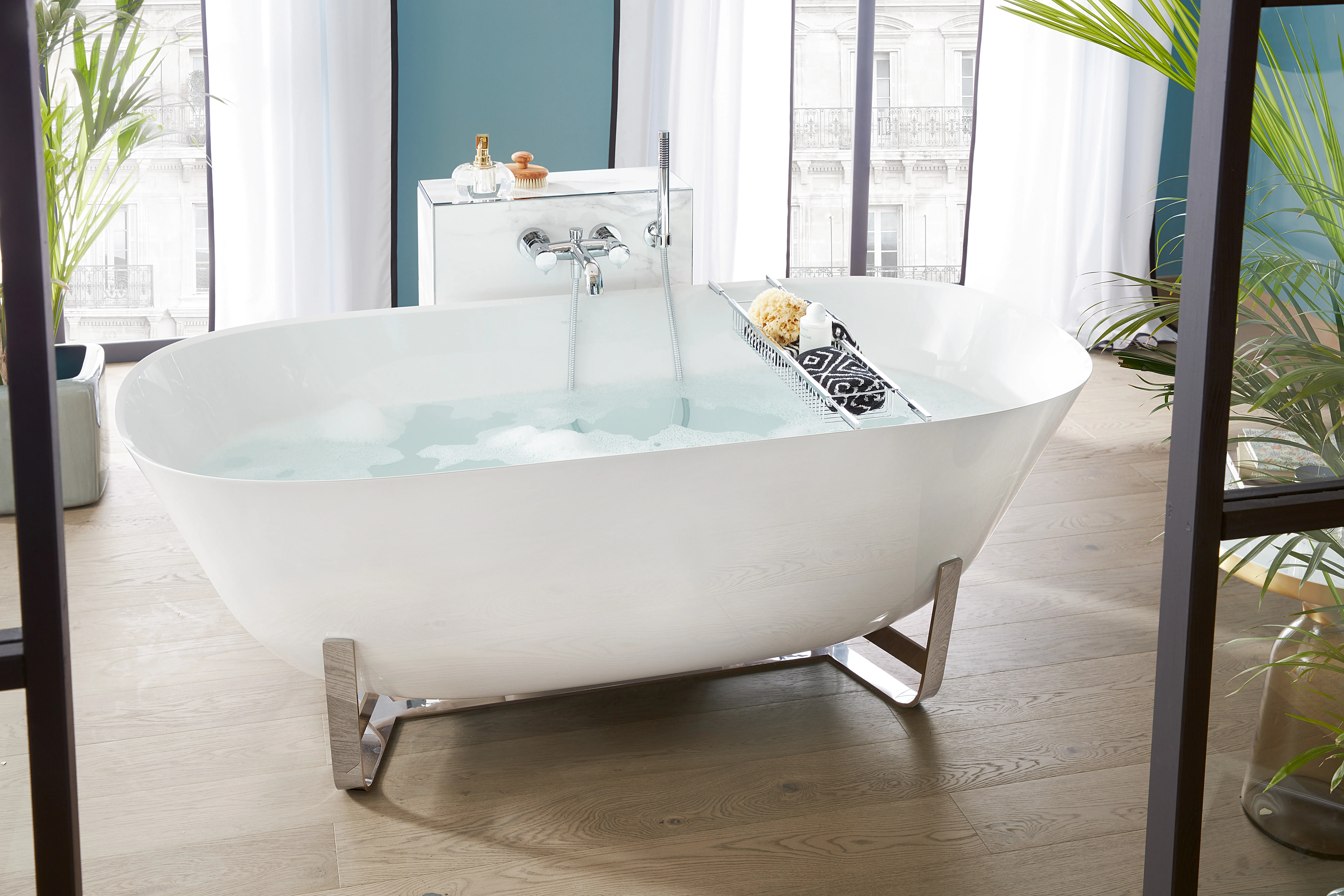 Villeroy & Boch Badewanne „Antheus“ freistehend oval 155 × 75 cm, Mittelablauf in Weiß Alpin Villeroy & Boch Badewanne „Antheus“ freistehend oval 155 × 75 cm, Mittelablauf in Weiß Alpin