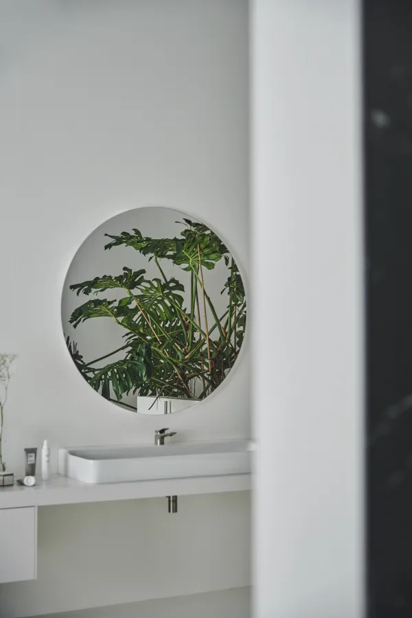 Konsole Conca, 2400x505x80mm, Weiß Konsole Conca, 2400x505x80mm, Weiß