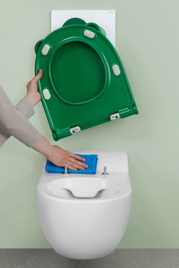 Geberit WC-Sitz ehemals Keramag „Bambini“ in waldgrün Geberit WC-Sitz ehemals Keramag „Bambini“ in waldgrün
