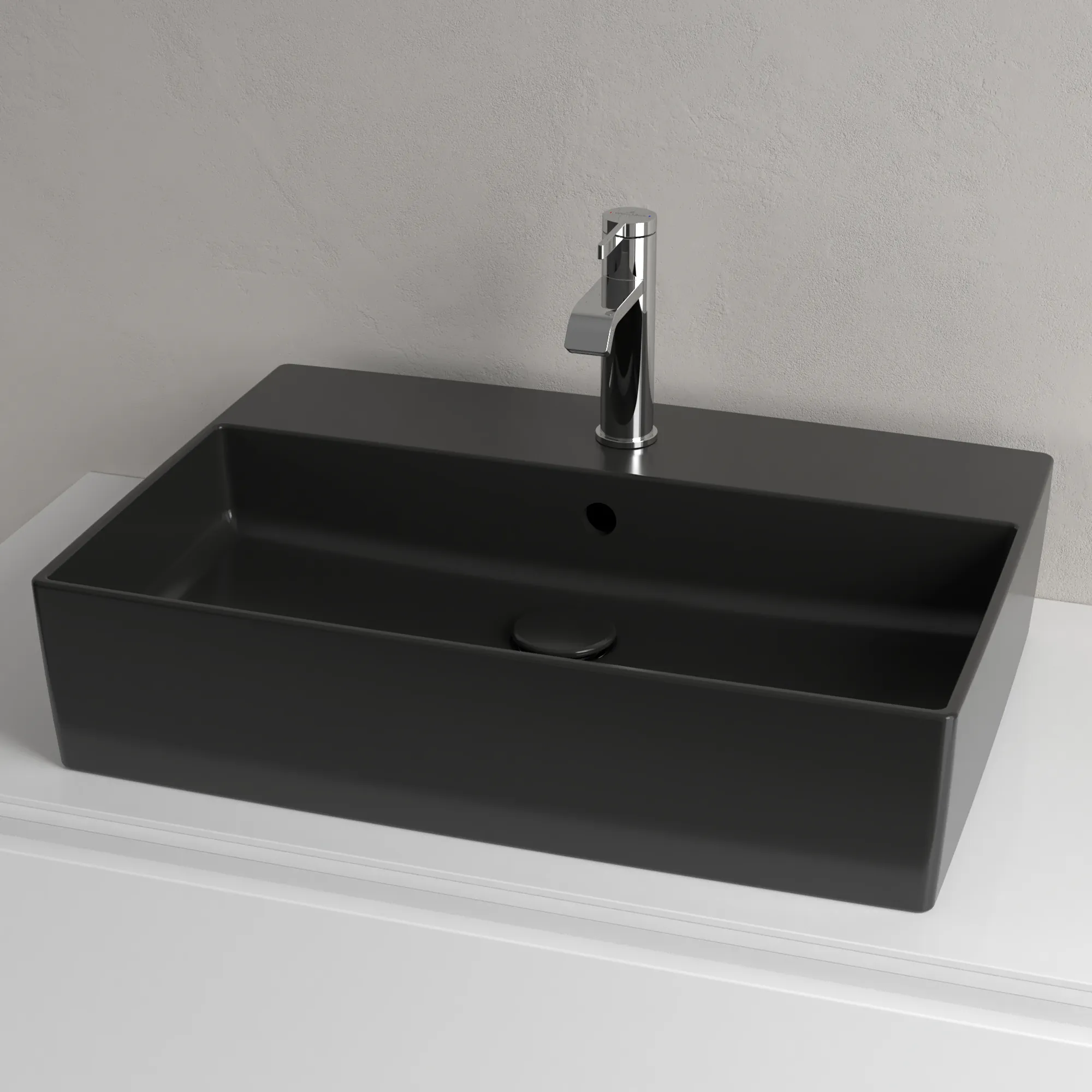 Villeroy & Boch Aufsatzwaschtisch aus TitanCeram „Memento 2.0“ 600 × 420 × 140 mm, mit Hahnlochbohrung, Hahnlochposition mittig in Pure Black Villeroy & Boch Aufsatzwaschtisch aus TitanCeram „Memento 2.0“ 600 × 420 × 140 mm, mit Hahnlochbohrung, Hahnlochposition mittig in Pure Black
