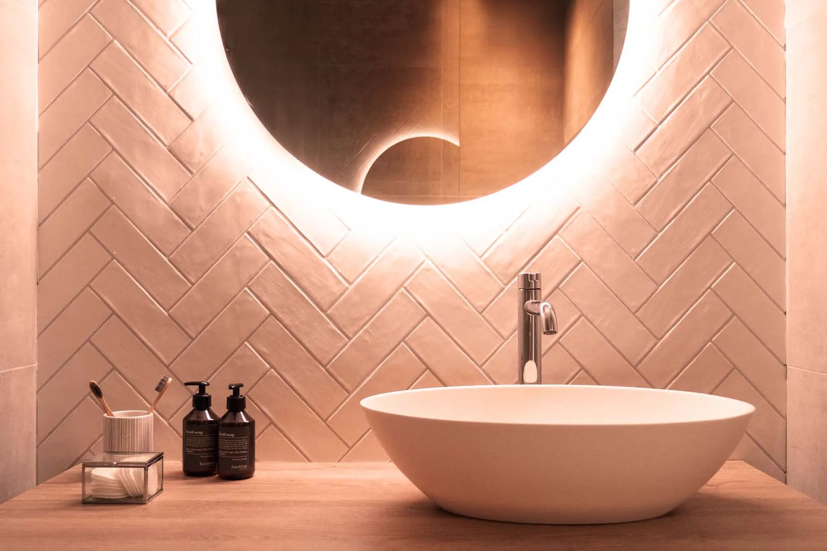 Schneider Lichtspiegel STYLE LED SLC1/SP 73/LED - Aufputzmontage, 4000K, IP44, 3600 Lumen, 35 Watt, 730 mm Durchmesser, Weiß