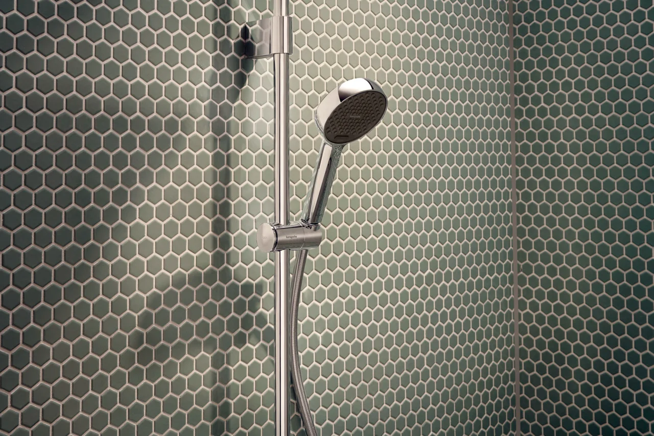 Activera Q Showerpipe 290/180 1jet EcoSmart mit ShowerTablet Select 360 Varia, Oberfläche: Chrom