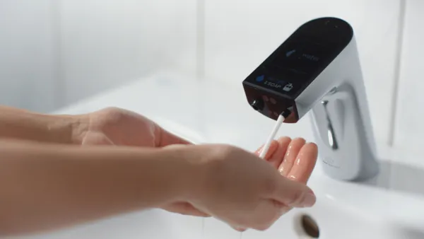 Sensor-Waschtischarmatur Intellimix, mit Seife, Chrom Sensor-Waschtischarmatur Intellimix, mit Seife, Chrom