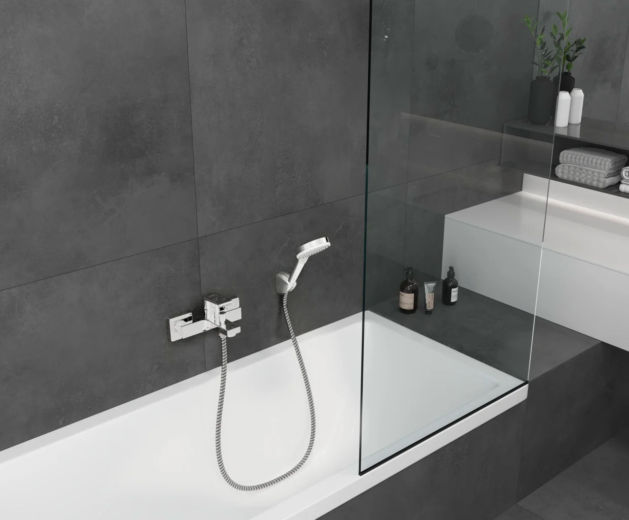 Hansgrohe Vernis Shape Einhebel-Wannenmischer Aufputz, Chrom, Ausladung 166 mm, Stichmaß 150 ± 12 mm Hansgrohe Vernis Shape Einhebel-Wannenmischer Aufputz, Chrom, Ausladung 166 mm, Stichmaß 150 ± 12 mm