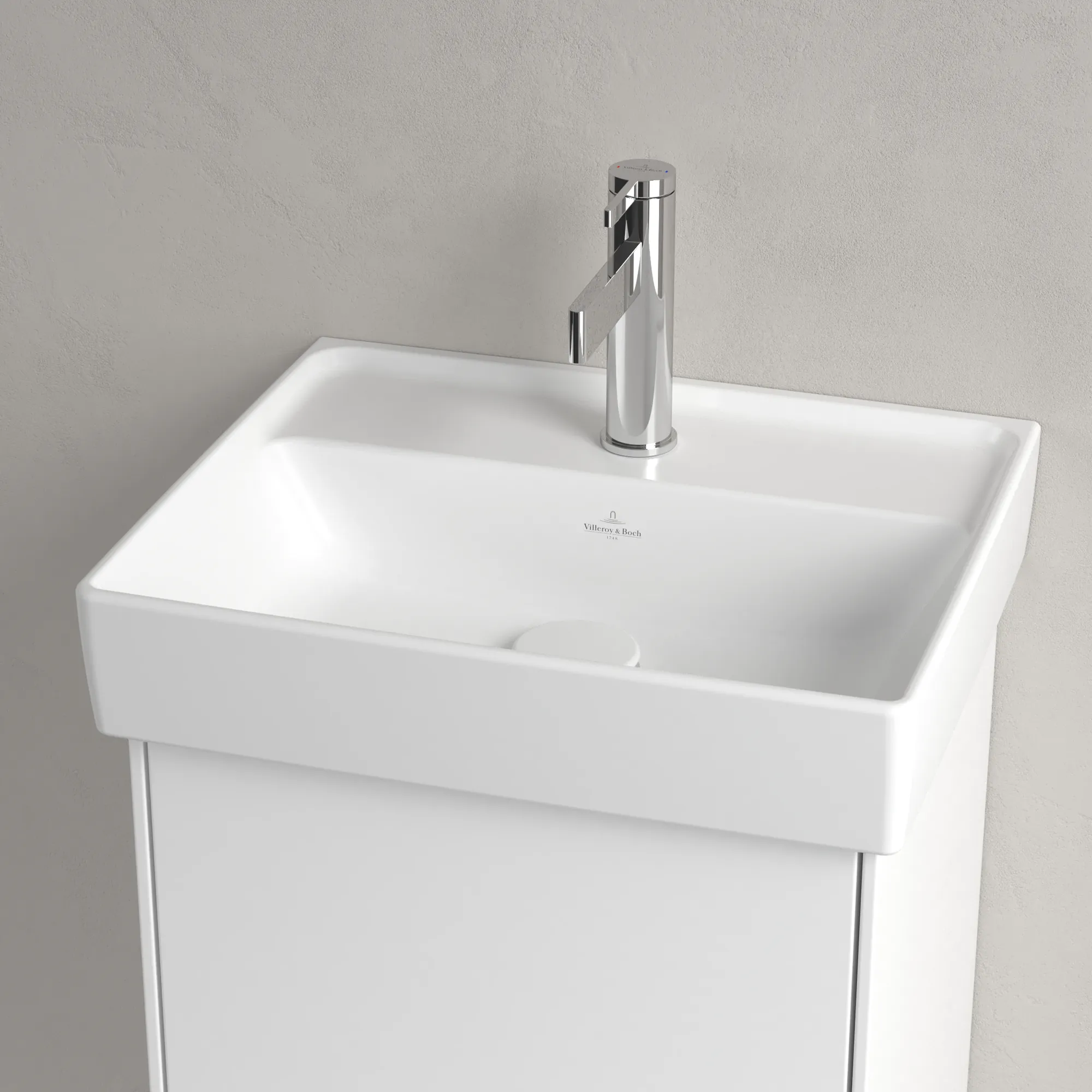 Villeroy & Boch Handwaschbecken aus TitanCeram „Collaro“ 450 × 370 × 150 mm, mit Hahnlochbohrung, Hahnlochposition mittig in Stone White Villeroy & Boch Handwaschbecken aus TitanCeram „Collaro“ 450 × 370 × 150 mm, mit Hahnlochbohrung, Hahnlochposition mittig in Stone White