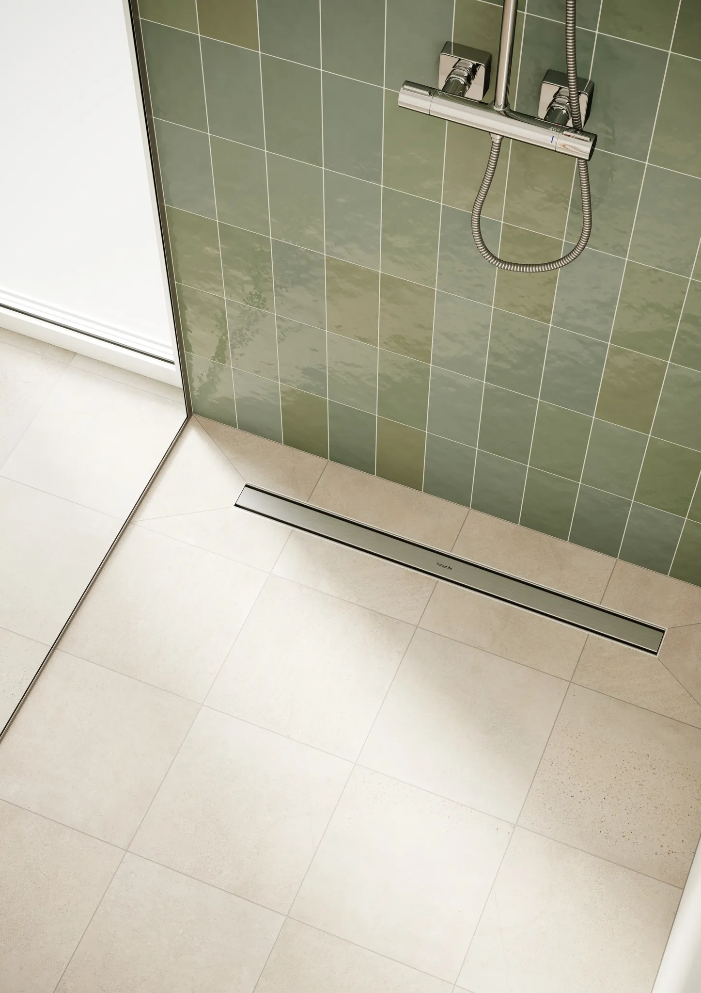 Hansgrohe RainDrain Compact Komplettset Duschrinne 800, flache Installation, Edelstahl gebürstet Hansgrohe RainDrain Compact Komplettset Duschrinne 800, flache Installation, Edelstahl gebürstet