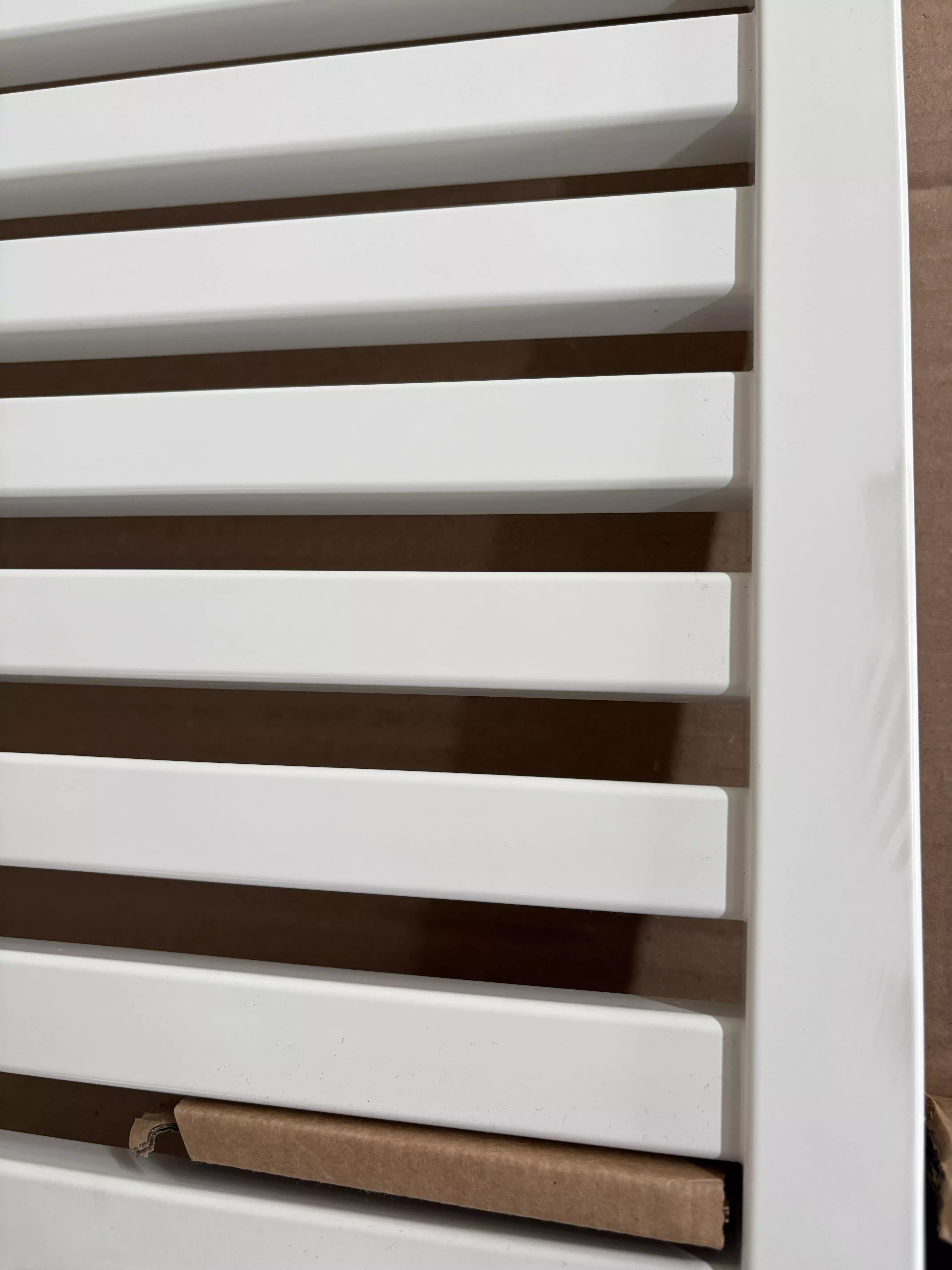 BEMM Design-Elektroheizkörper „Mido Q NOW EK“ 58 × 181,8 cm in Weiß BMQ181058SWE10N - B-Ware, Sonderangebot