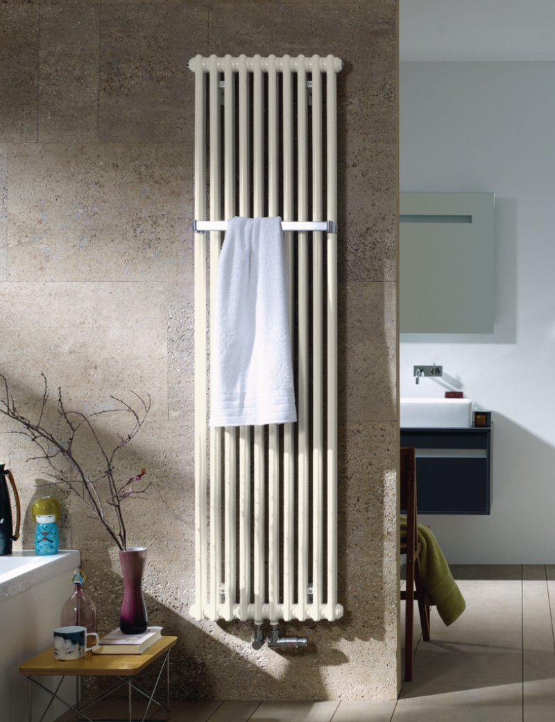 Zehnder Charleston Badheizkörper CPV2180-10, RAL 9001