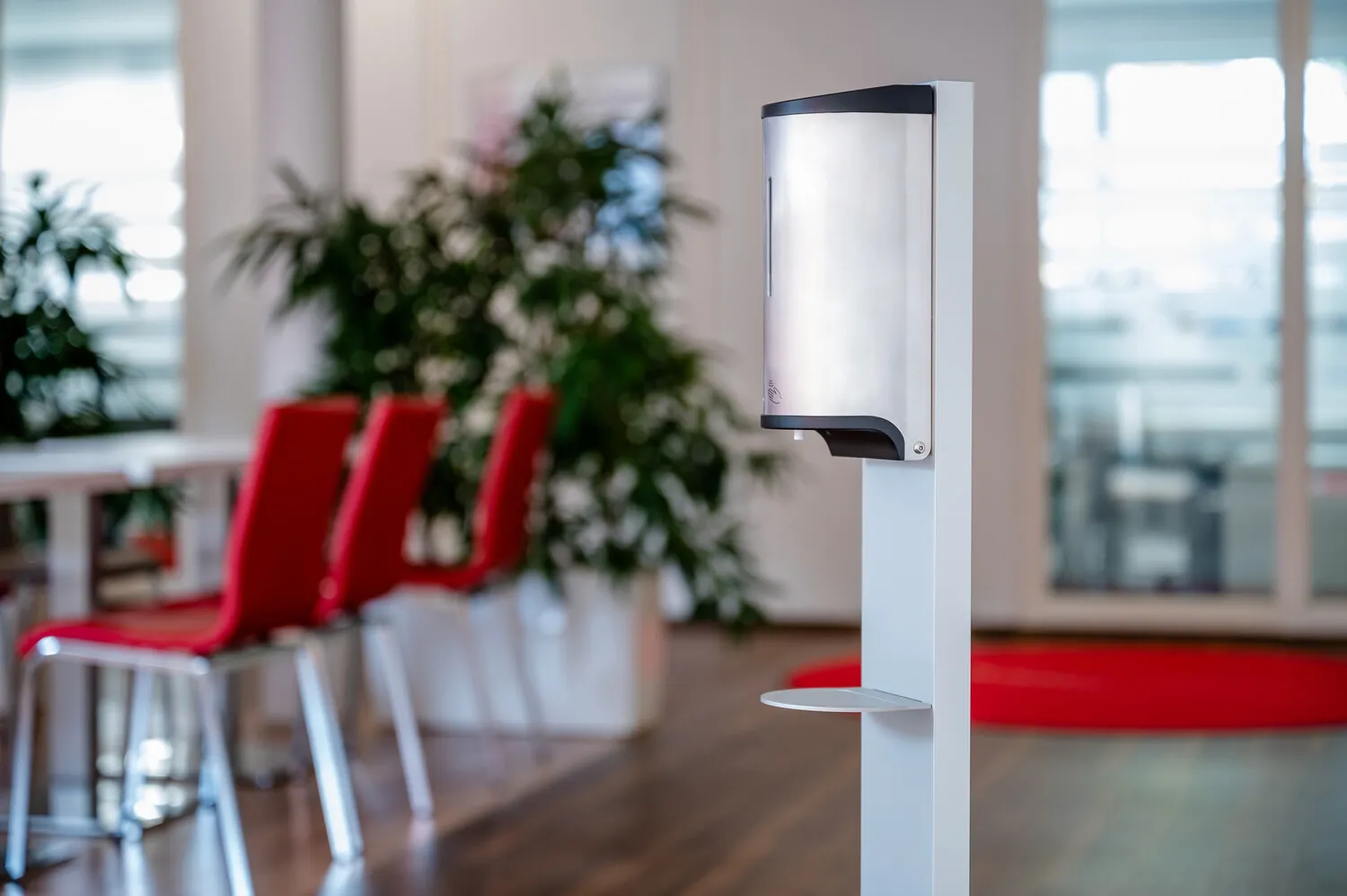 emco System 2 Sensor-Desinfektionsspender für Flüssigdesinfektionsmittel, Edelstahl emco System 2 Sensor-Desinfektionsspender für Flüssigdesinfektionsmittel, Edelstahl