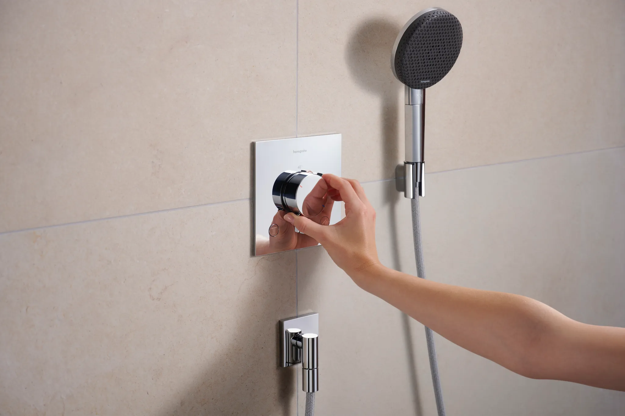 Hansgrohe FixFit Fine E Wandanschluss mit Rückflussverhinderer Chrom