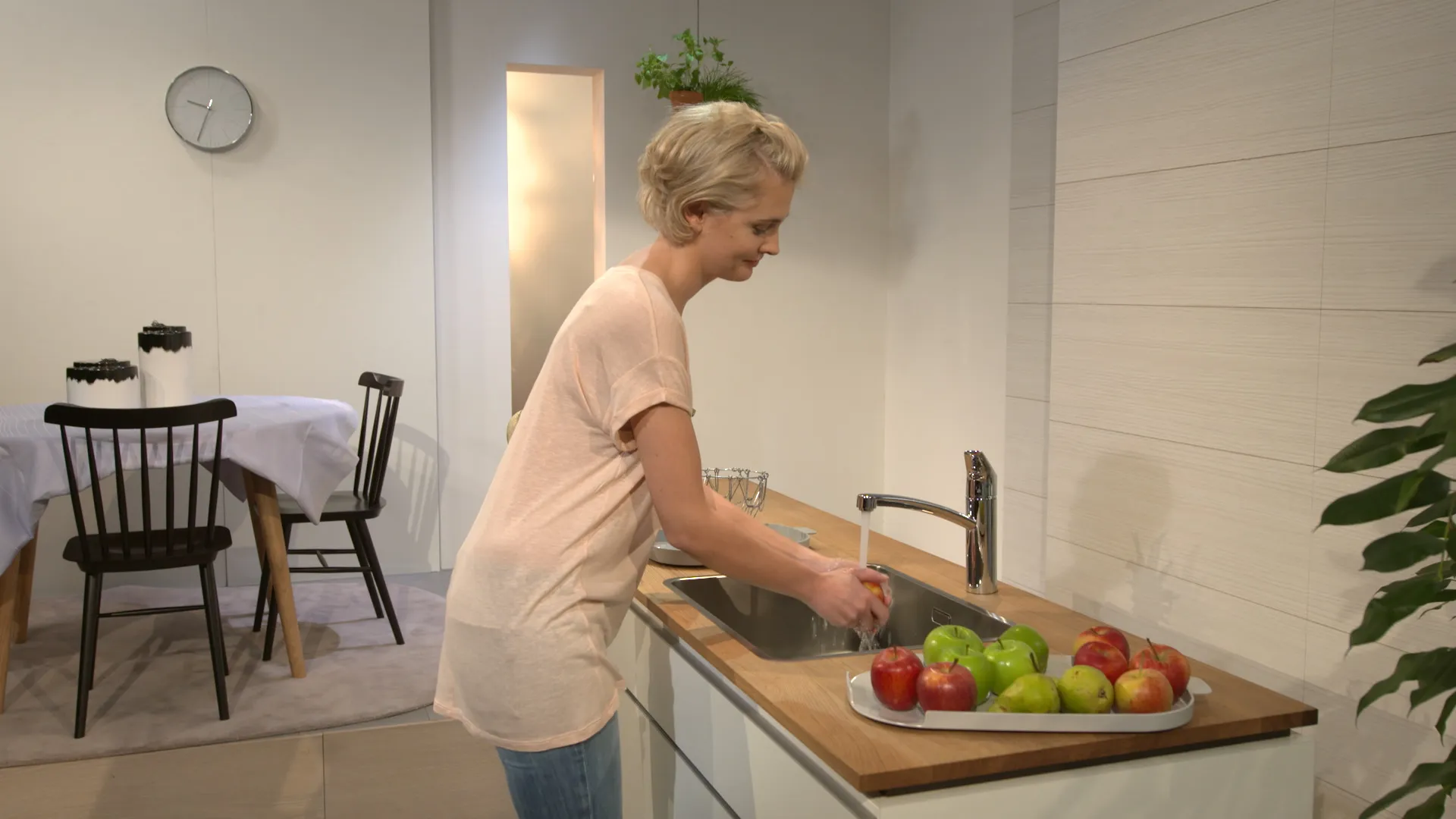 Hansgrohe Logis M31 Einhebel-Küchenmischer 160, 1jet, Chrom