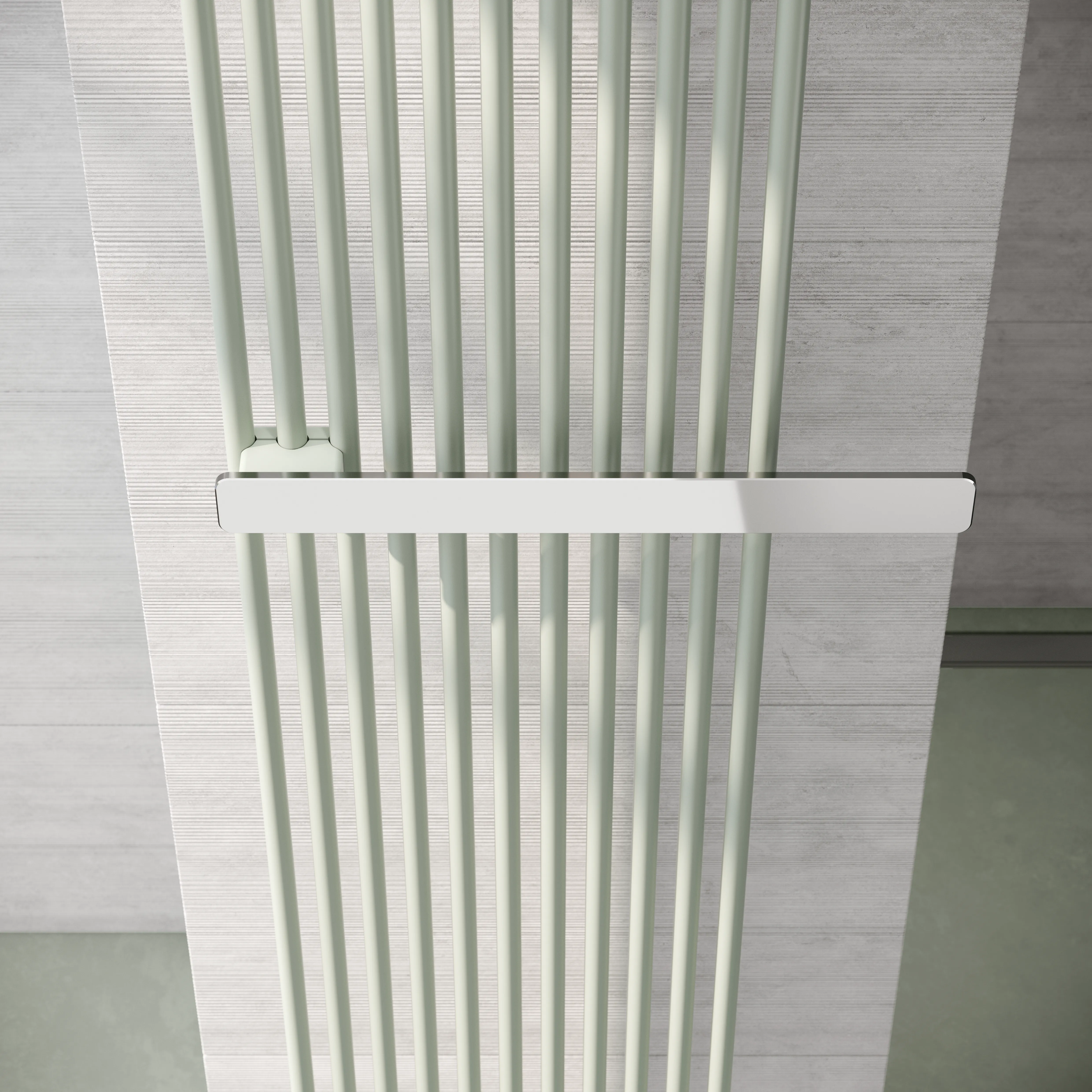 Kermi Design-Heizkörper „Pio® plus“ 39 × 180 cm in glanzsilber Metallic Kermi Design-Heizkörper „Pio® plus“ 39 × 180 cm in glanzsilber Metallic