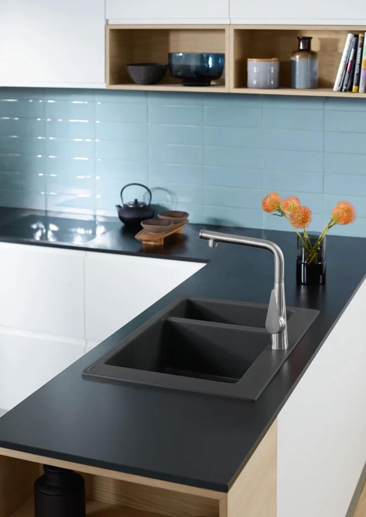 Hansgrohe Einbauspüle S51 Serie, Steingrau, 750 x 490 mm Ausschnitt, 80 cm Unterschrank, Aufbau, 1 Hauptbecken + 1 Zusatzbecken Hansgrohe Einbauspüle S51 Serie, Steingrau, 750 x 490 mm Ausschnitt, 80 cm Unterschrank, Aufbau, 1 Hauptbecken + 1 Zusatzbecken