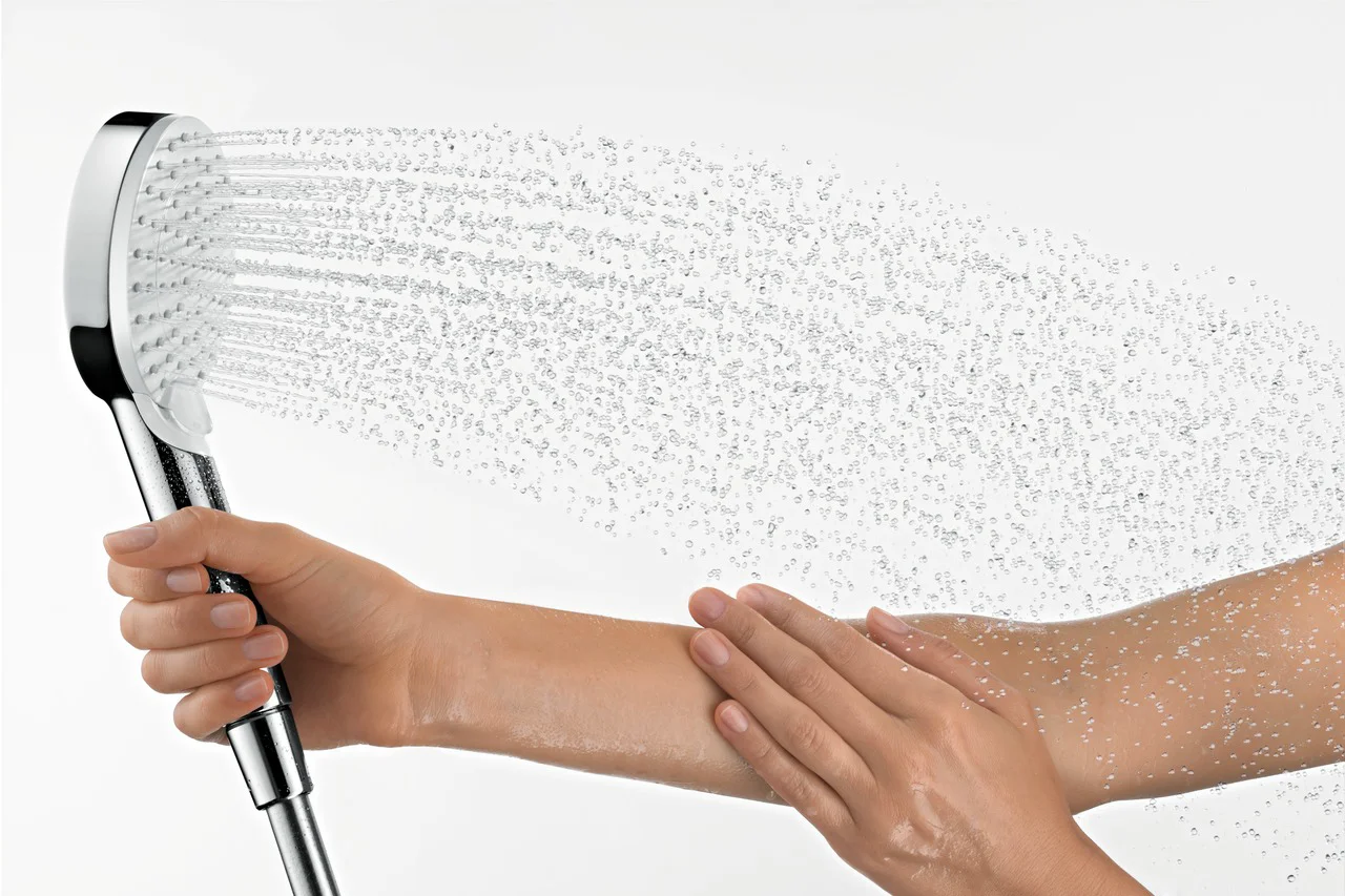 Hansgrohe Vernis Shape Showerpipe 240 1jet mit Wannenthermostat, mattschwarz, 240 x 240 mm Brausekopfgröße, Aufputzinstallation Hansgrohe Vernis Shape Showerpipe 240 1jet mit Wannenthermostat, mattschwarz, 240 x 240 mm Brausekopfgröße, Aufputzinstallation