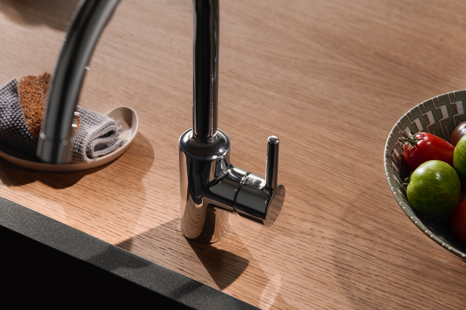Hansa Einhand-Küchenarmatur „Vantis“ Ausladung 247 mm in chrom Hansa Einhand-Küchenarmatur „Vantis“ Ausladung 247 mm in chrom
