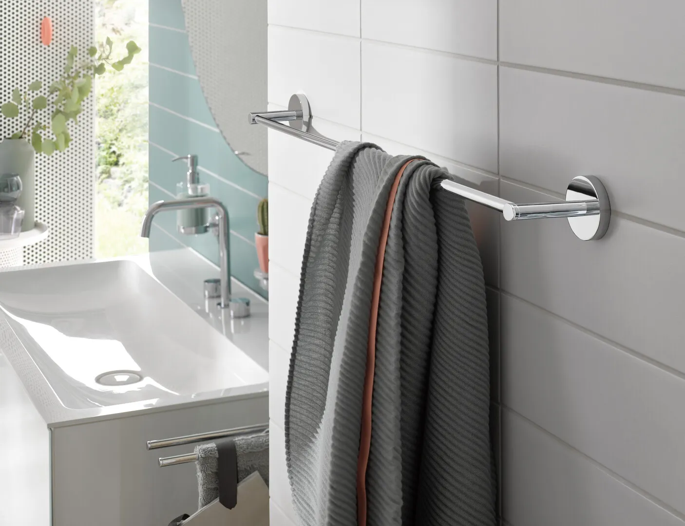 emco round Badetuchhalter 800 mm chrom emco round Badetuchhalter 800 mm chrom