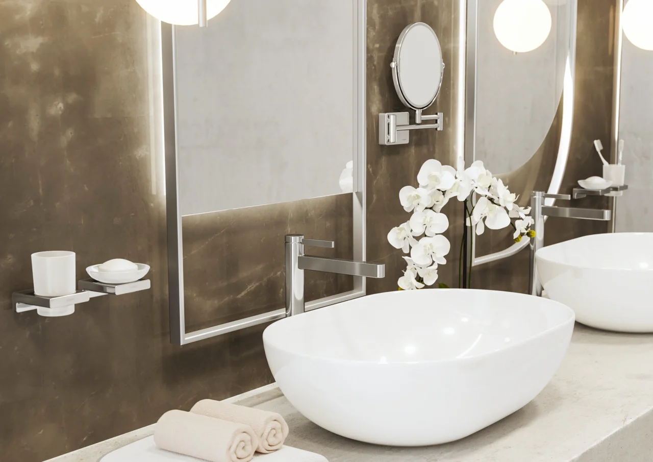 Hansgrohe AddStoris Rasierspiegel Chrom, neigbar und schwenkbar mit 1-fach oder 3-fach Vergrößerung, Wandmontage