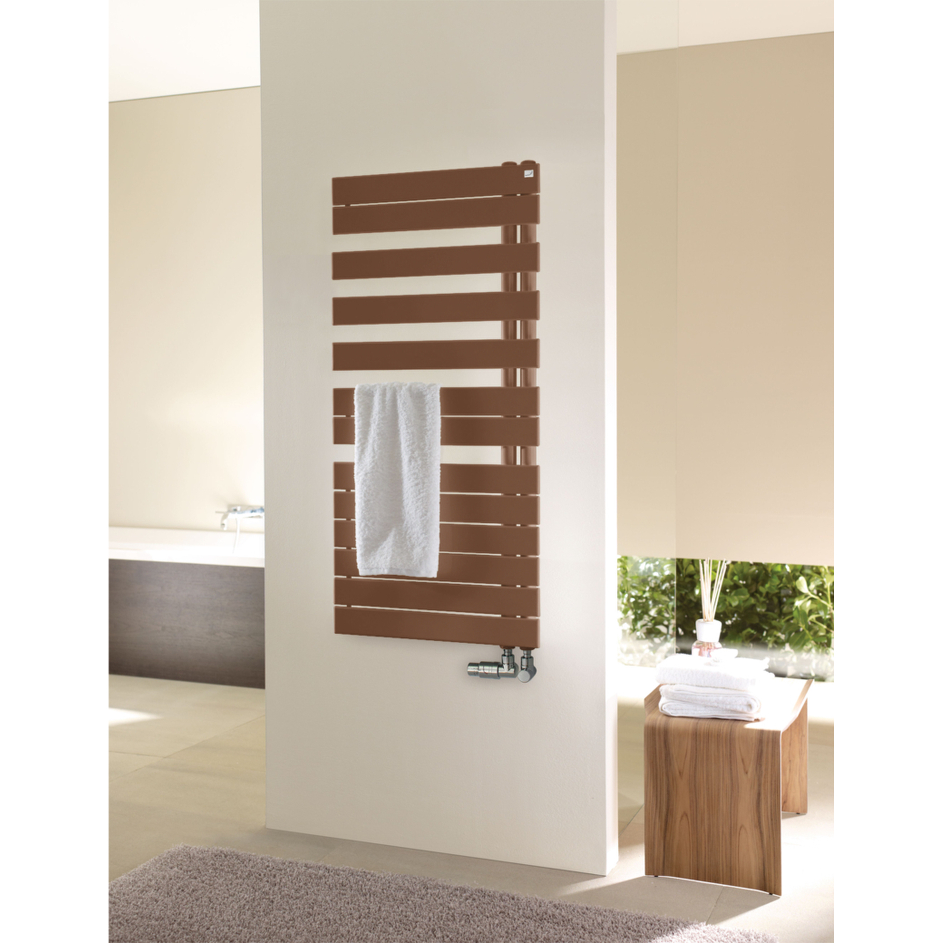 Zehnder Design-Heizkörper Roda Spa Asym ROFR-120-055, 1183x65x550, RAL 9016
