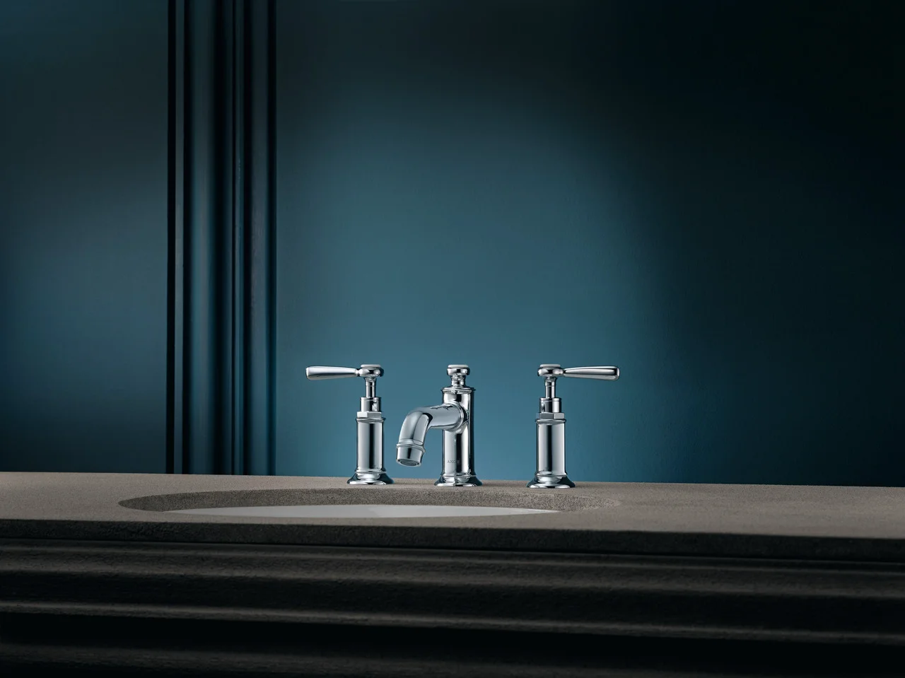 Hansgrohe AXOR Montreux 3-Loch Waschtischarmatur mit Hebelgriff in Chrom, Ausladung 143 mm, Auslaufhöhe 30 mm