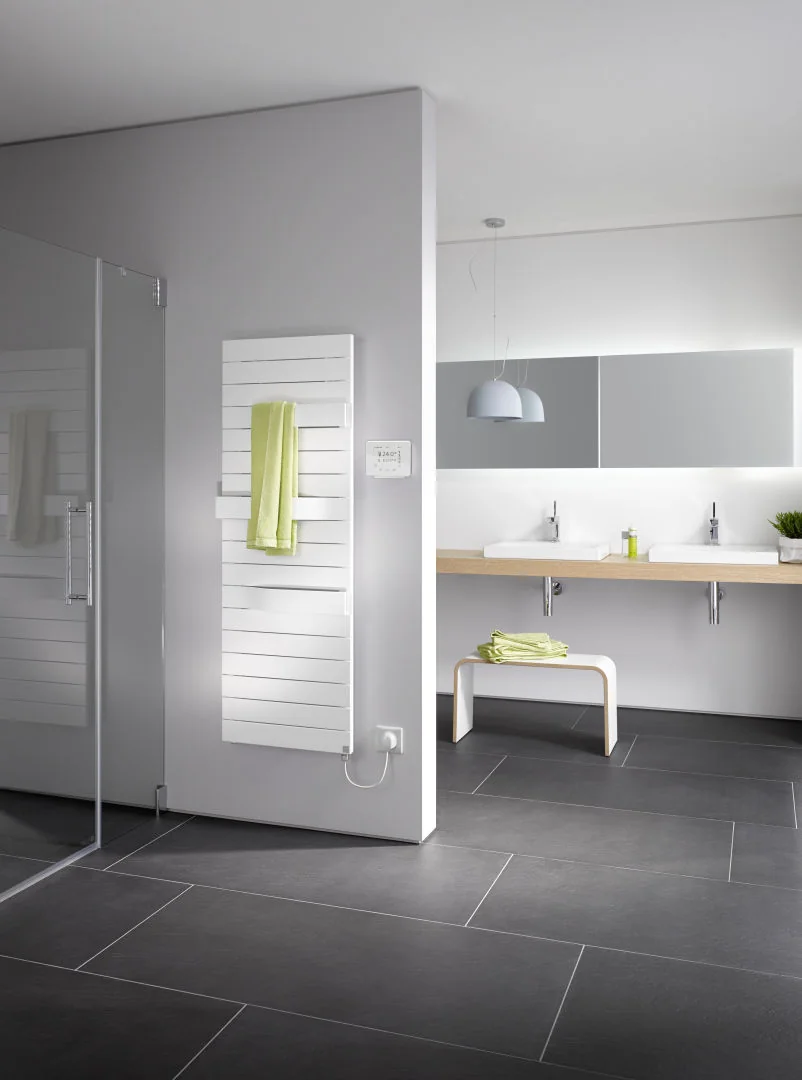 Kermi Design-Elektroheizkörper „Tabeo®-E“ 50 × 175,7 cm in Anthracite Grey