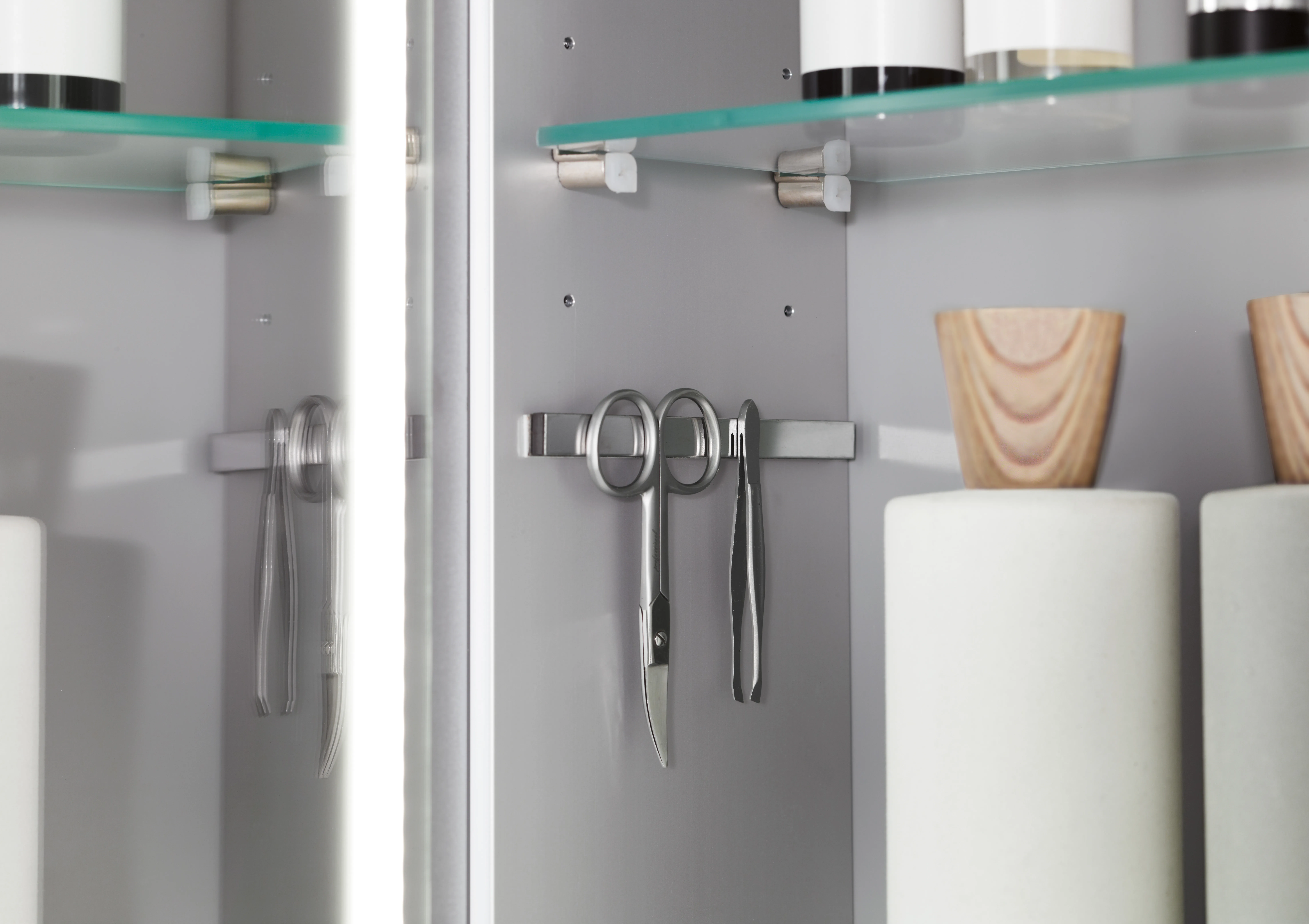 Villeroy & Boch Einbau-Spiegelschrank „My View-In“ 801 × 747 × 107 mm in White Matt Villeroy & Boch Einbau-Spiegelschrank „My View-In“ 801 × 747 × 107 mm in White Matt