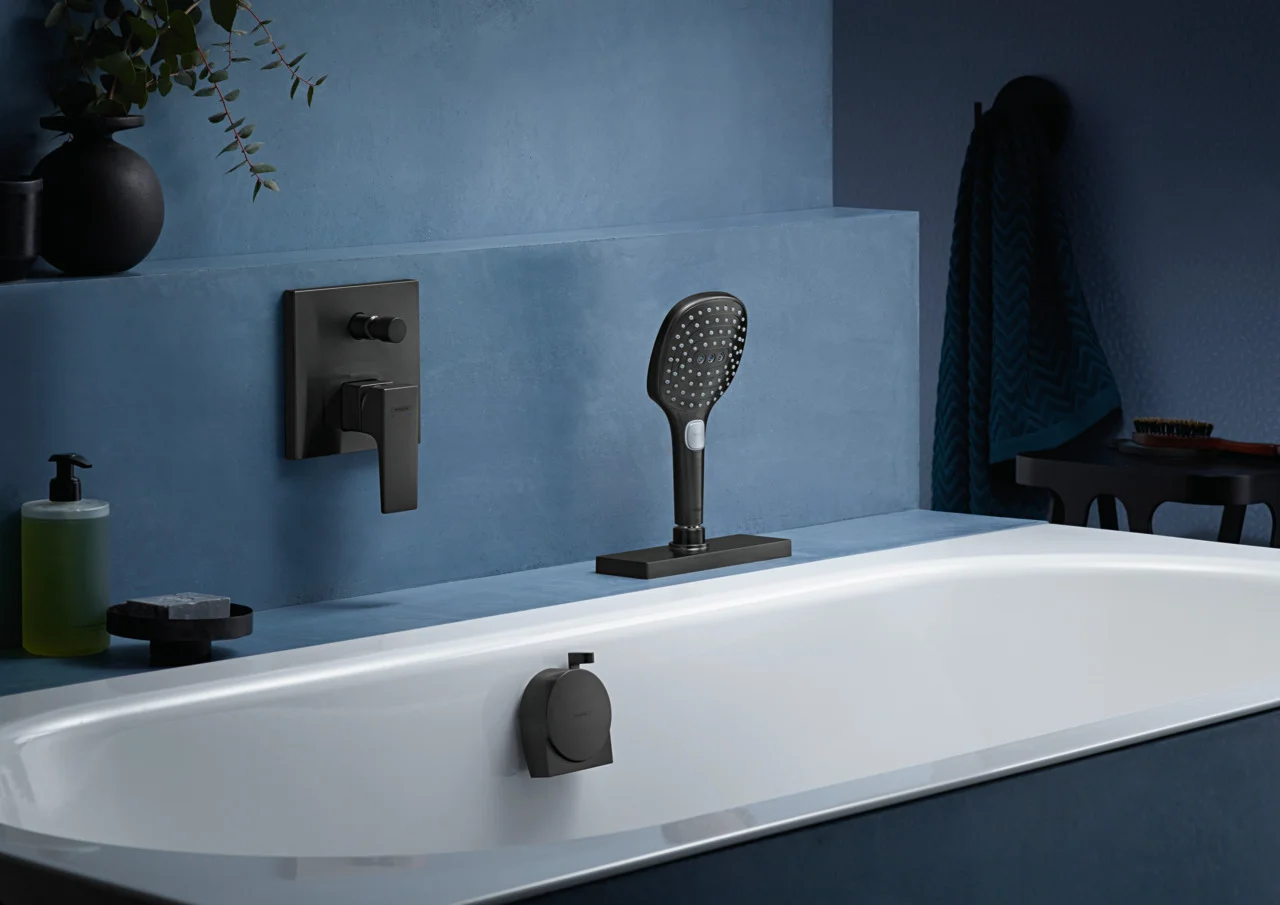Hansgrohe Metropol Einhebel-Wannenmischer Unterputz, Brushed Black Chrome, Keramikmischsystem, einstellbare Temperaturbegrenzung, automatische Rückstellung, Schalldämpfer, 2 Verbraucher