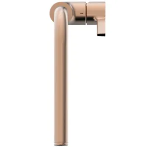 Küchenarmatur iMX Gusto Ausladung 232mm L-Auslauf mit Seife Brushed Gold Küchenarmatur iMX Gusto Ausladung 232mm L-Auslauf mit Seife Brushed Gold