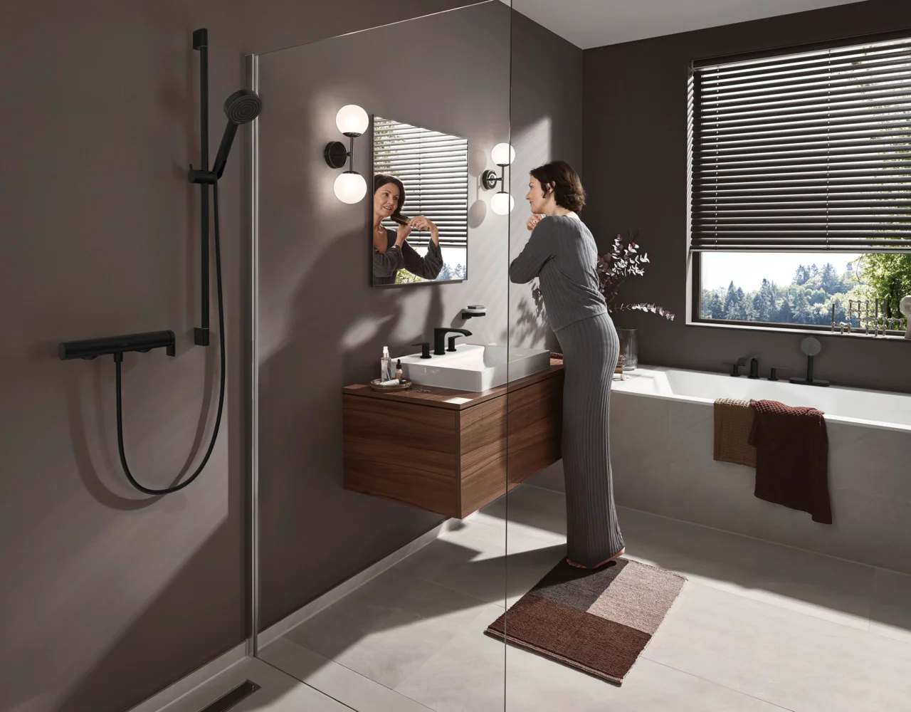 Hansgrohe RainDrain Match Duschrinne 800 mm mit höhenverstellbarem Rahmen, Edelstahl gebürstet