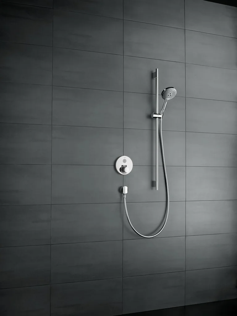 Hansgrohe Raindance Select S Brausenset 120, Chrom, 90 cm Brausestange mit Seifenschale, 3 Strahlarten, QuickClean, verstellbarer Neigungswinkel