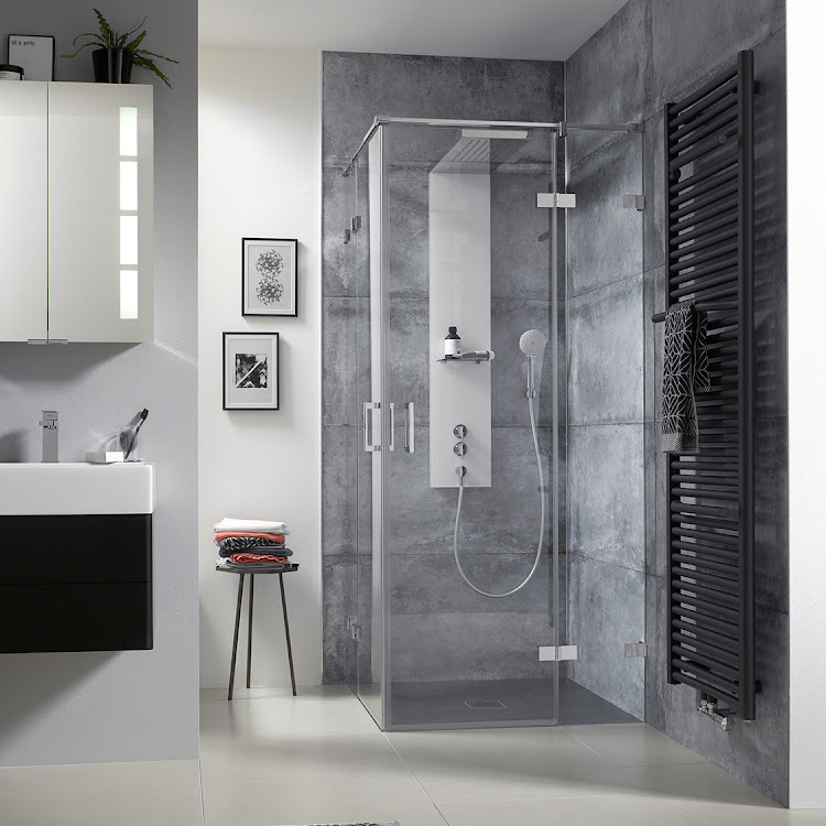 HSK rahmenlose Seitenwand AP.201 -AP.204 „Atelier Plan Pur“ Glas Mattglas, Scharniere Chromoptik (Alu Hochglanz poliert), für #Türbreite#, Sondergröße HSK rahmenlose Seitenwand AP.201 -AP.204 „Atelier Plan Pur“ Glas Mattglas, Scharniere Chromoptik (Alu Hochglanz poliert), für #Türbreite#, Sondergröße