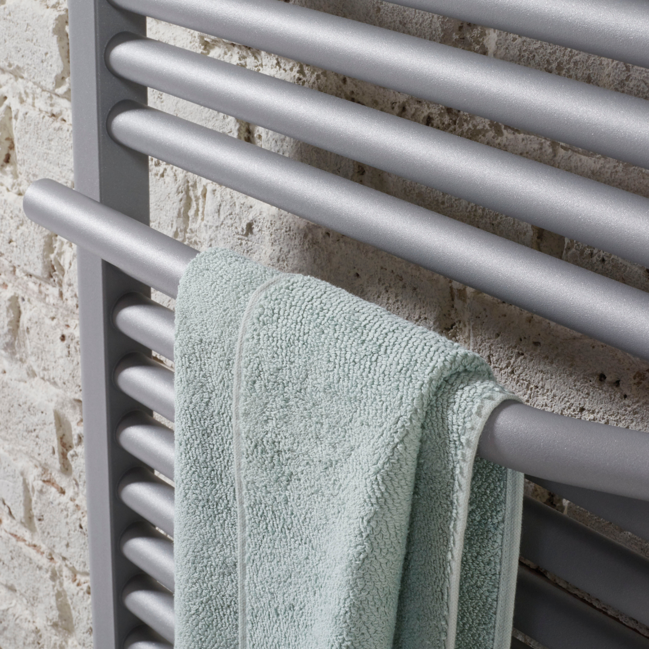 HSK Design-Heizkörper „Line Plus“ 50 × 177,5 cm in Perl-Grau HSK Design-Heizkörper „Line Plus“ 50 × 177,5 cm in Perl-Grau