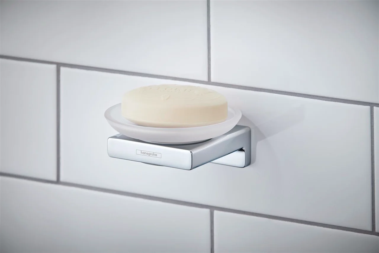 Hansgrohe AddStoris Q Seifenschale Chrom - Wandmontage, Mattglas, Metallhalterung, verdeckte Befestigung, Bohrloch 6 mm, Bohrabstand 26 mm Hansgrohe AddStoris Q Seifenschale Chrom - Wandmontage, Mattglas, Metallhalterung, verdeckte Befestigung, Bohrloch 6 mm, Bohrabstand 26 mm