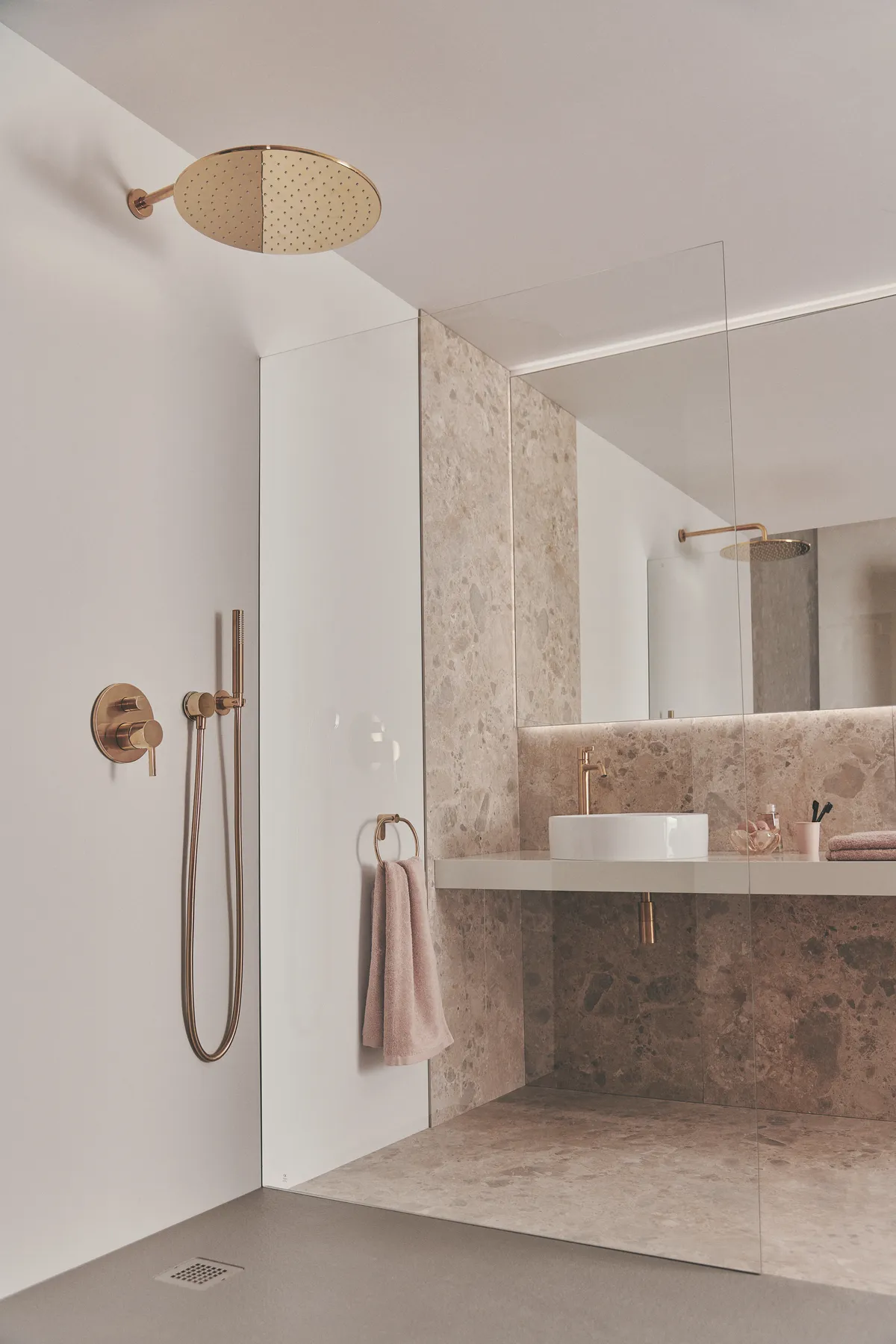 Regenbrause Idealrain, rund Durchmesser: 400mm, Brushed Gold Regenbrause Idealrain, rund Durchmesser: 400mm, Brushed Gold